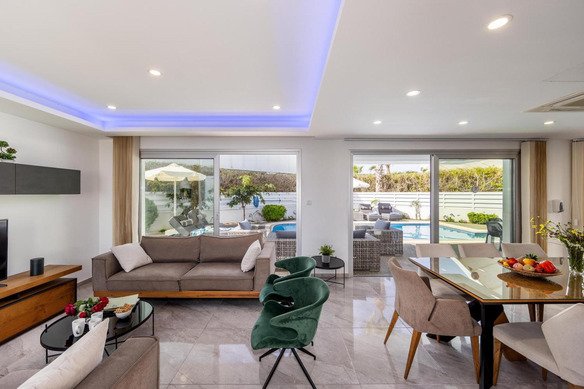 Villa Fig Tree Bay Residences 3