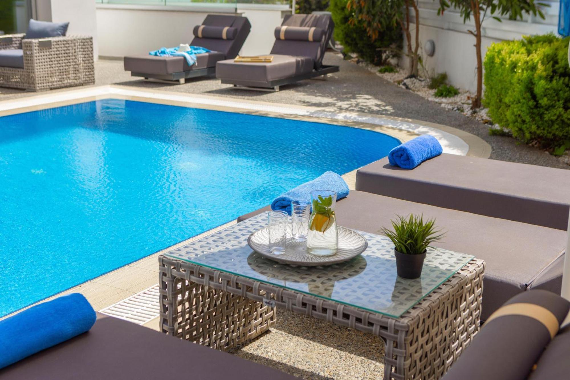 Villa Fig Tree Bay Residences 3 *