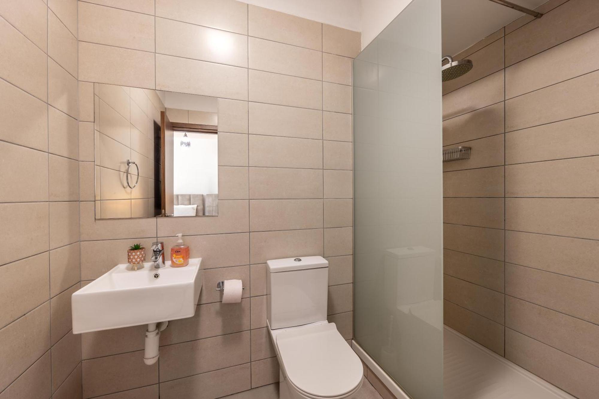 Villa Fig Tree Bay Residences 4 *