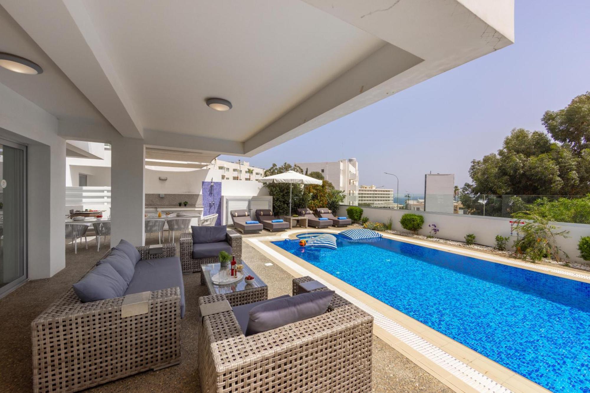 Villa Fig Tree Bay Residences 4 *