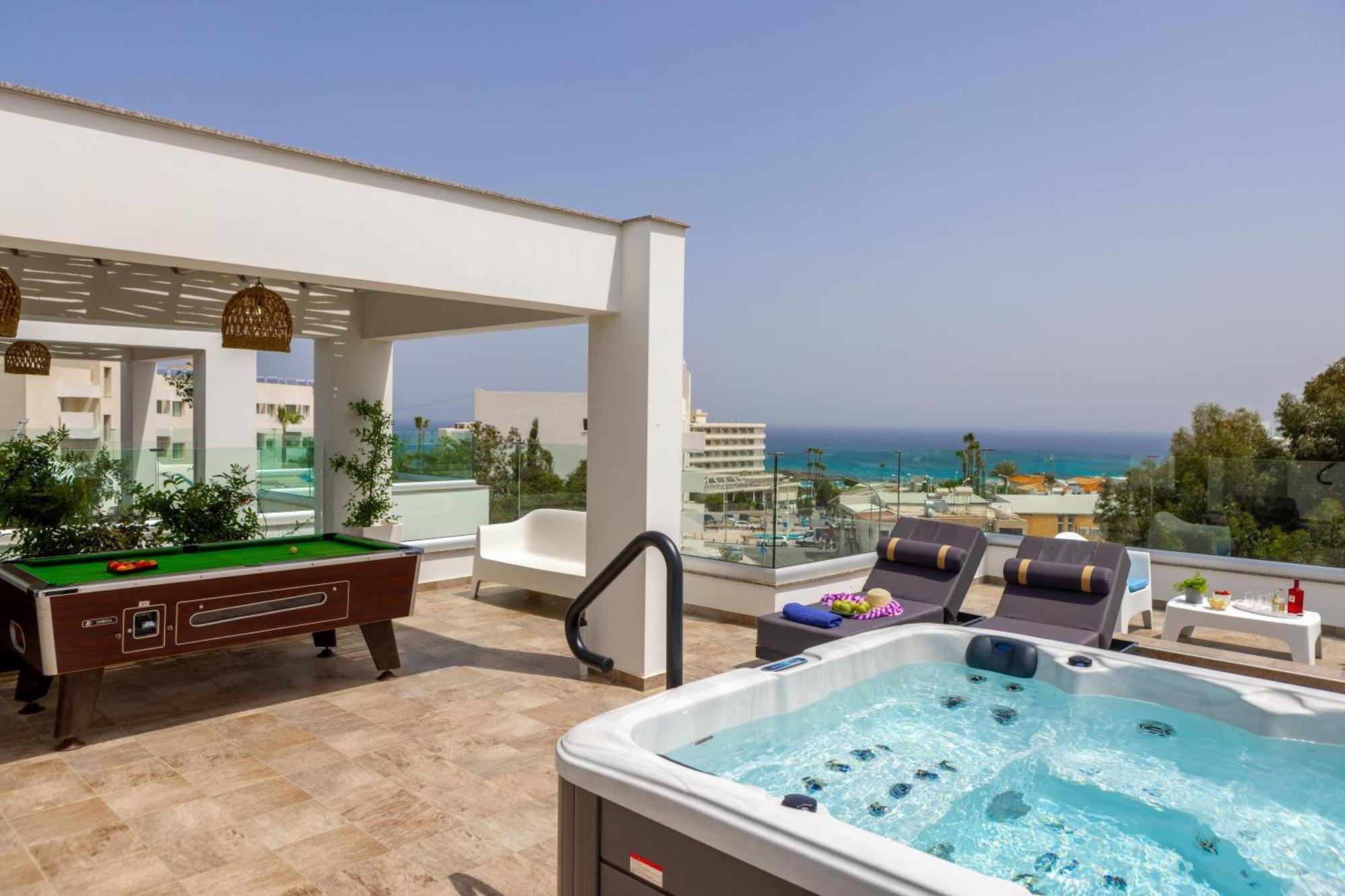 Villa Fig Tree Bay Residences 4