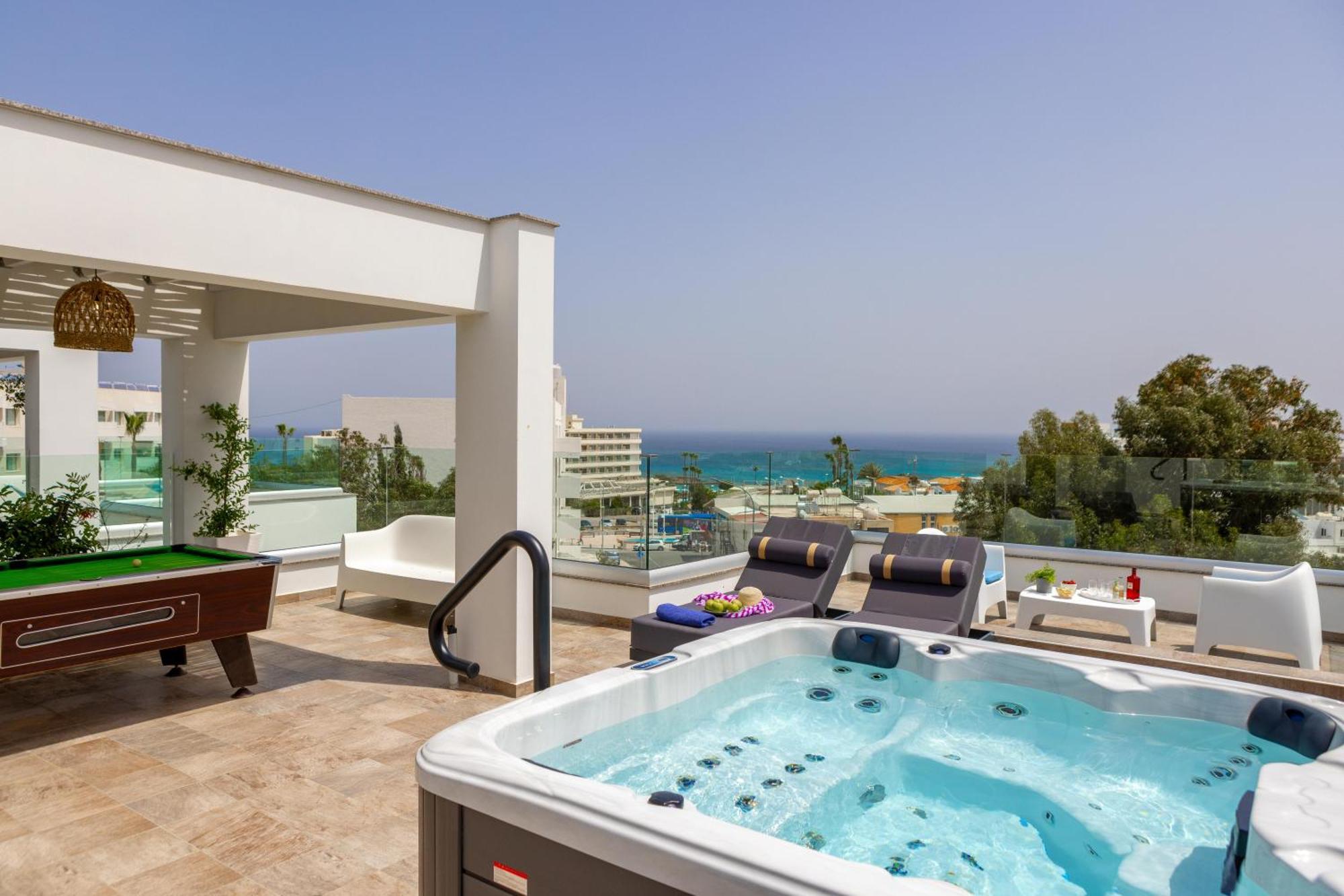 Villa Fig Tree Bay Residences 4 *