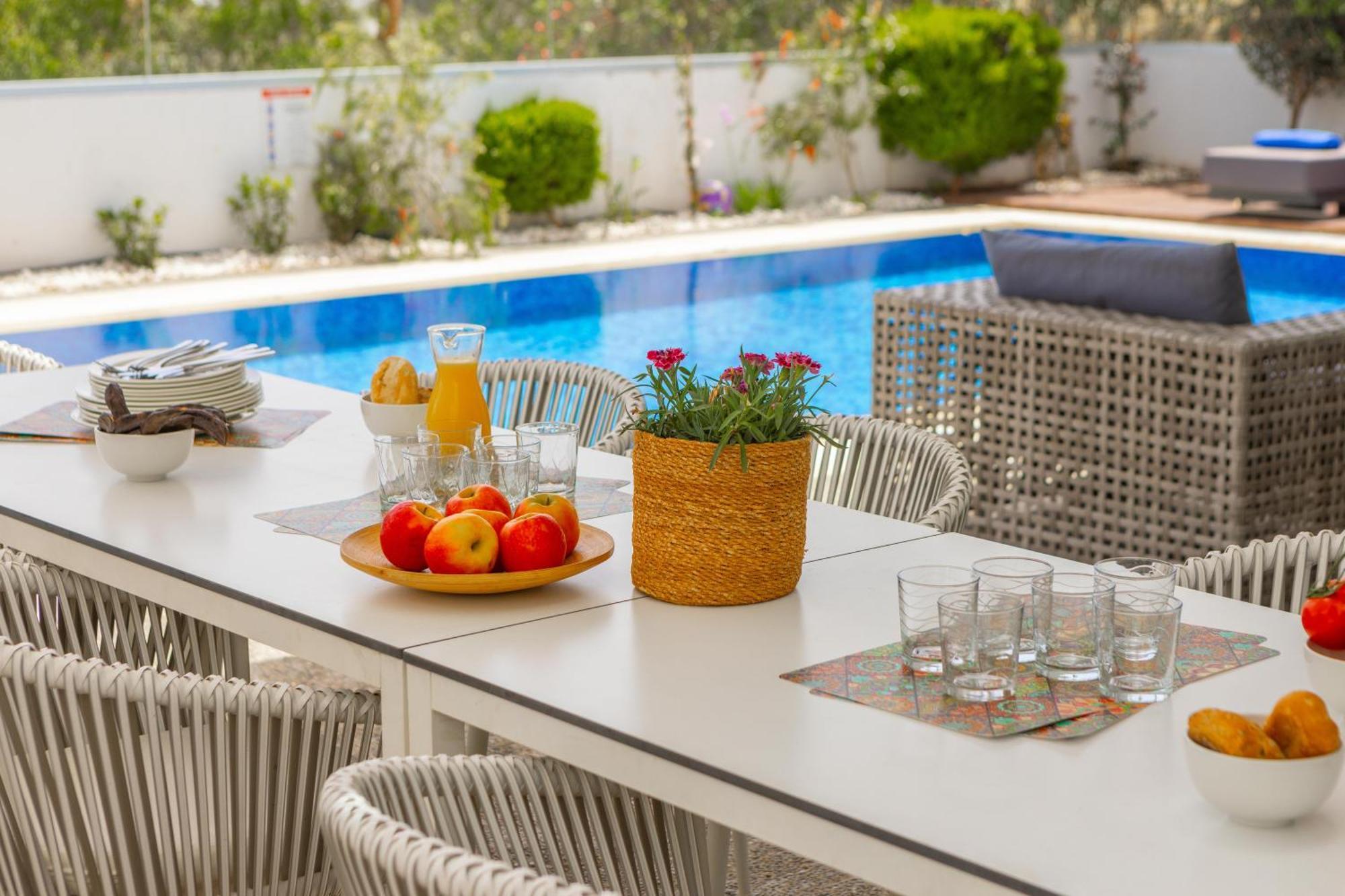 Villa Fig Tree Bay Residences 4 *