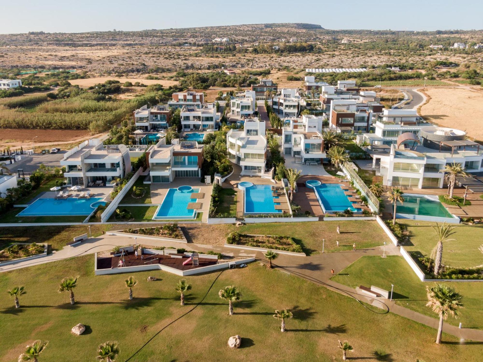 Villa Vivo Mare 3 Bedroom *