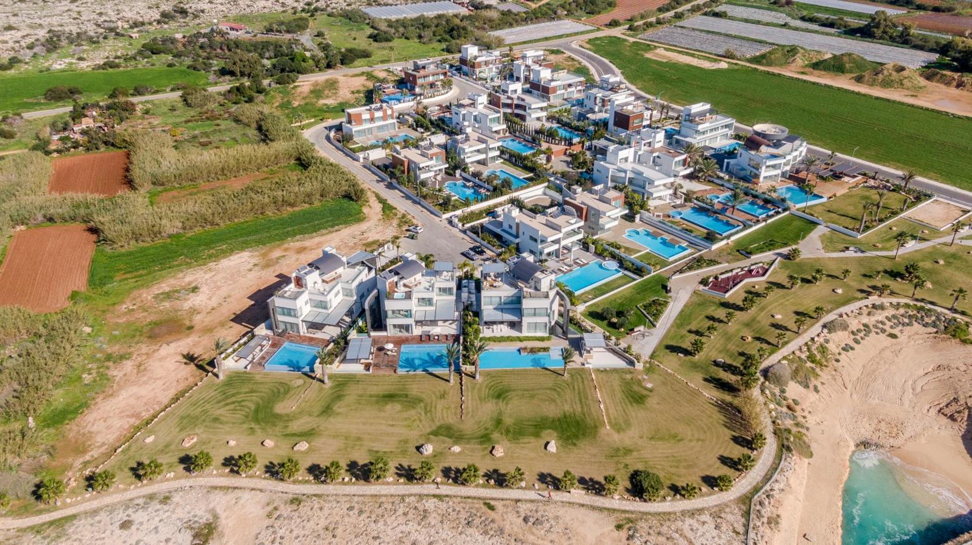 Villa Vivo Mare 3 Bedroom *