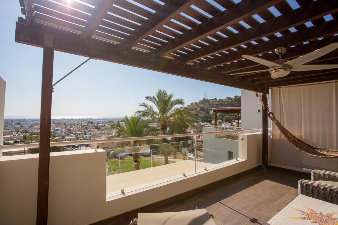 Apartment Penthouse Duplex Overlooking The Mediterranean Larnaca