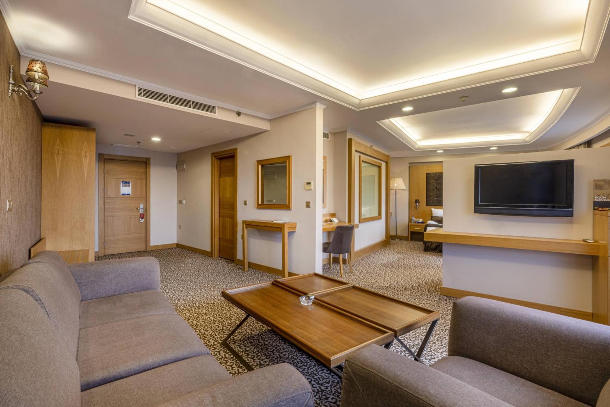 Grand Pasha & Casino Nicosia