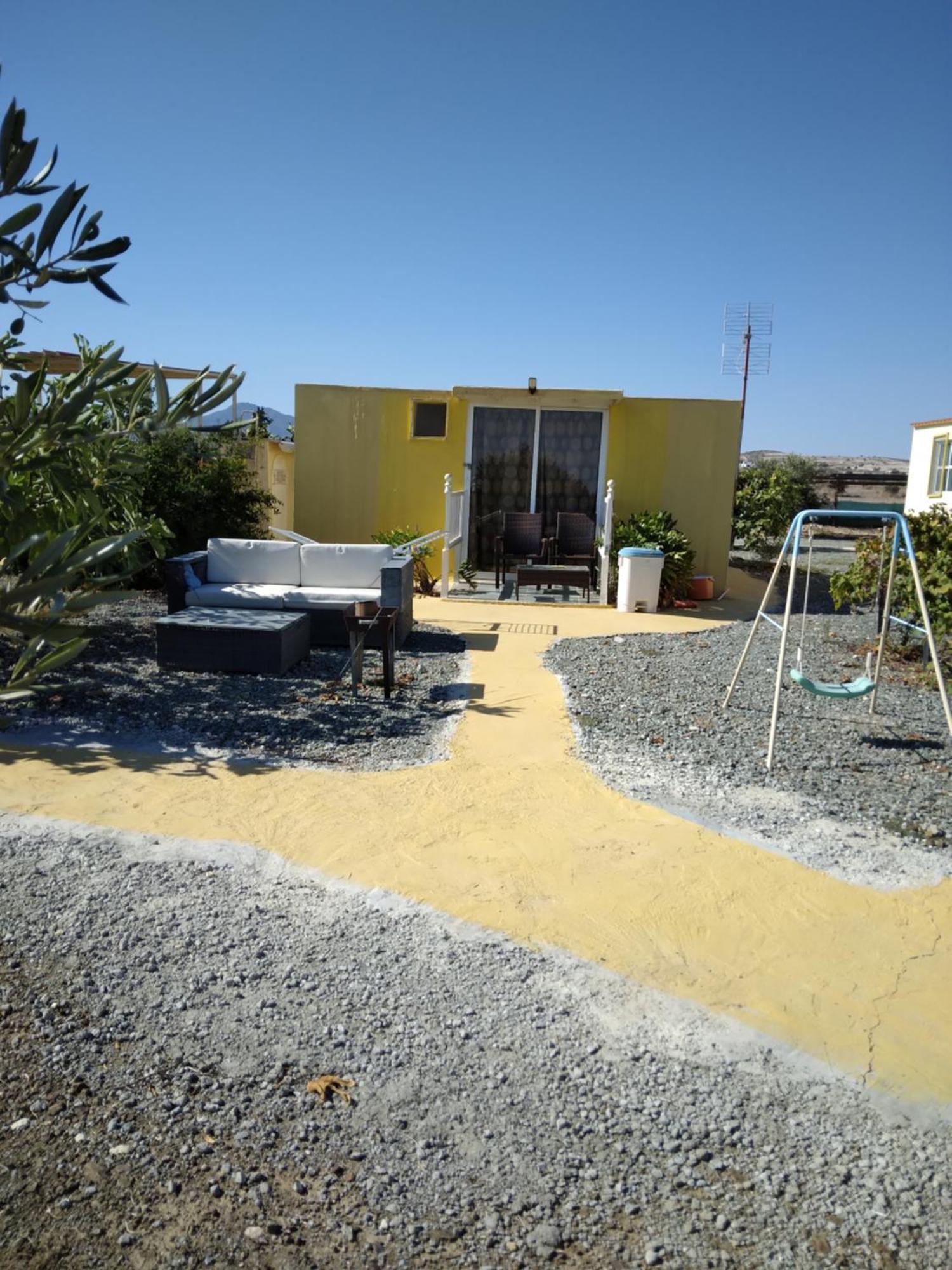 Vakantiehuis Mersinera Paradise Garden Stars House