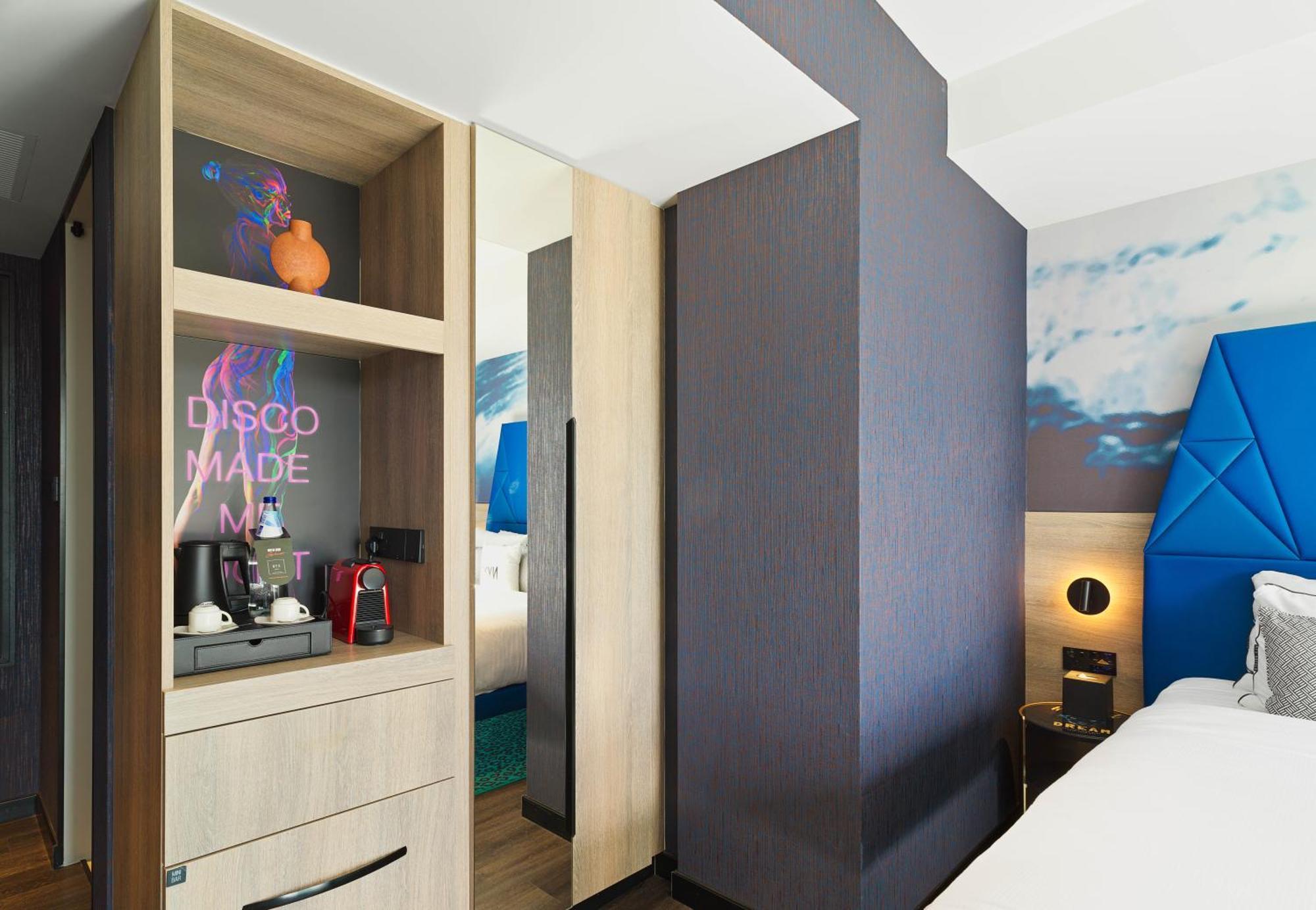 Hotel Nyx Limassol