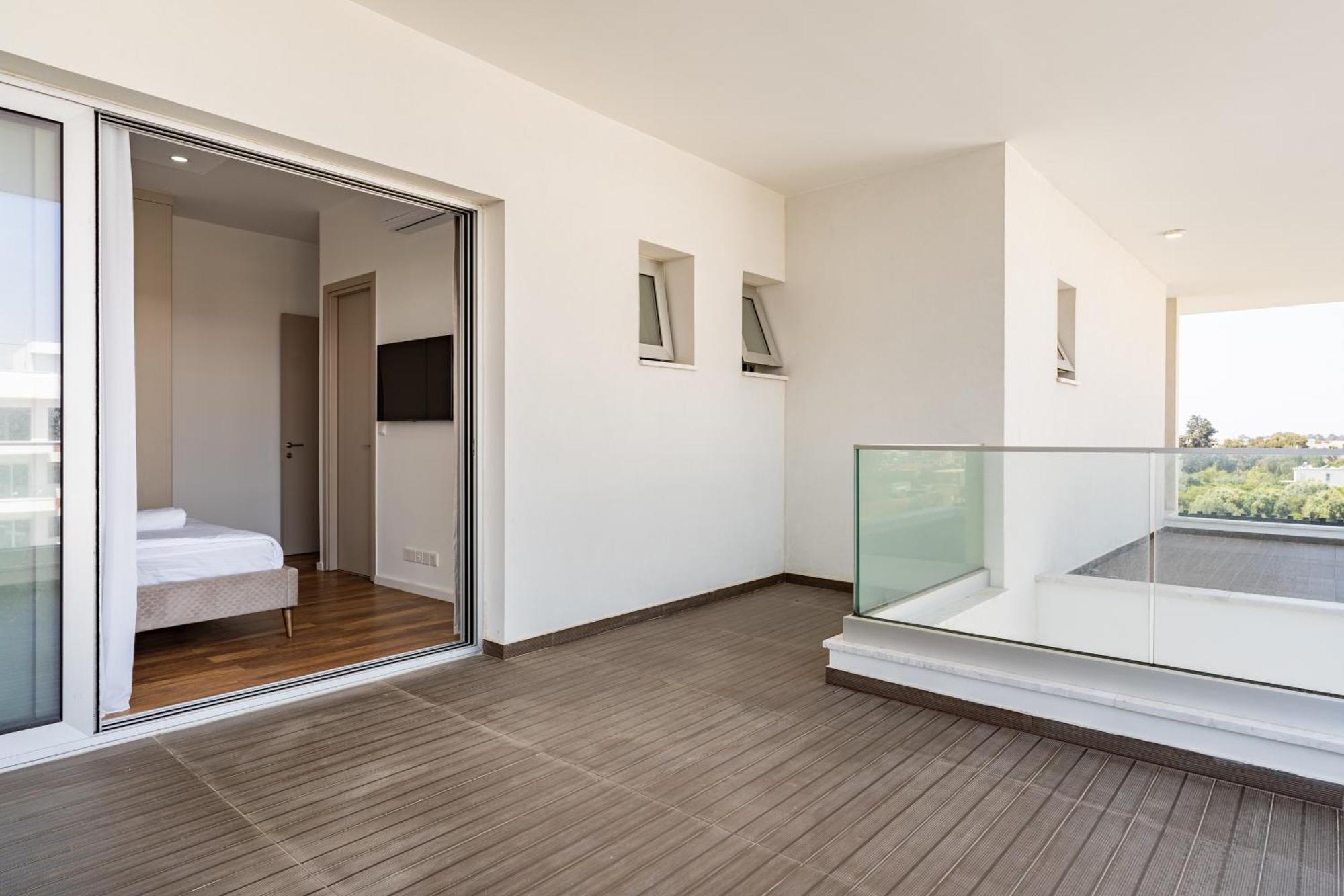 Appartement Yamas Urban Living Zakaki Pool Penthouses & *