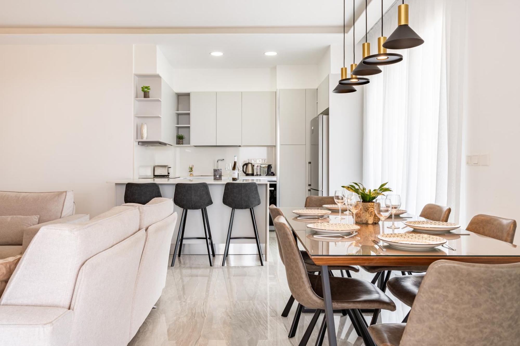 Yamas Urban Living Zakaki Pool Penthouses & Limasol
