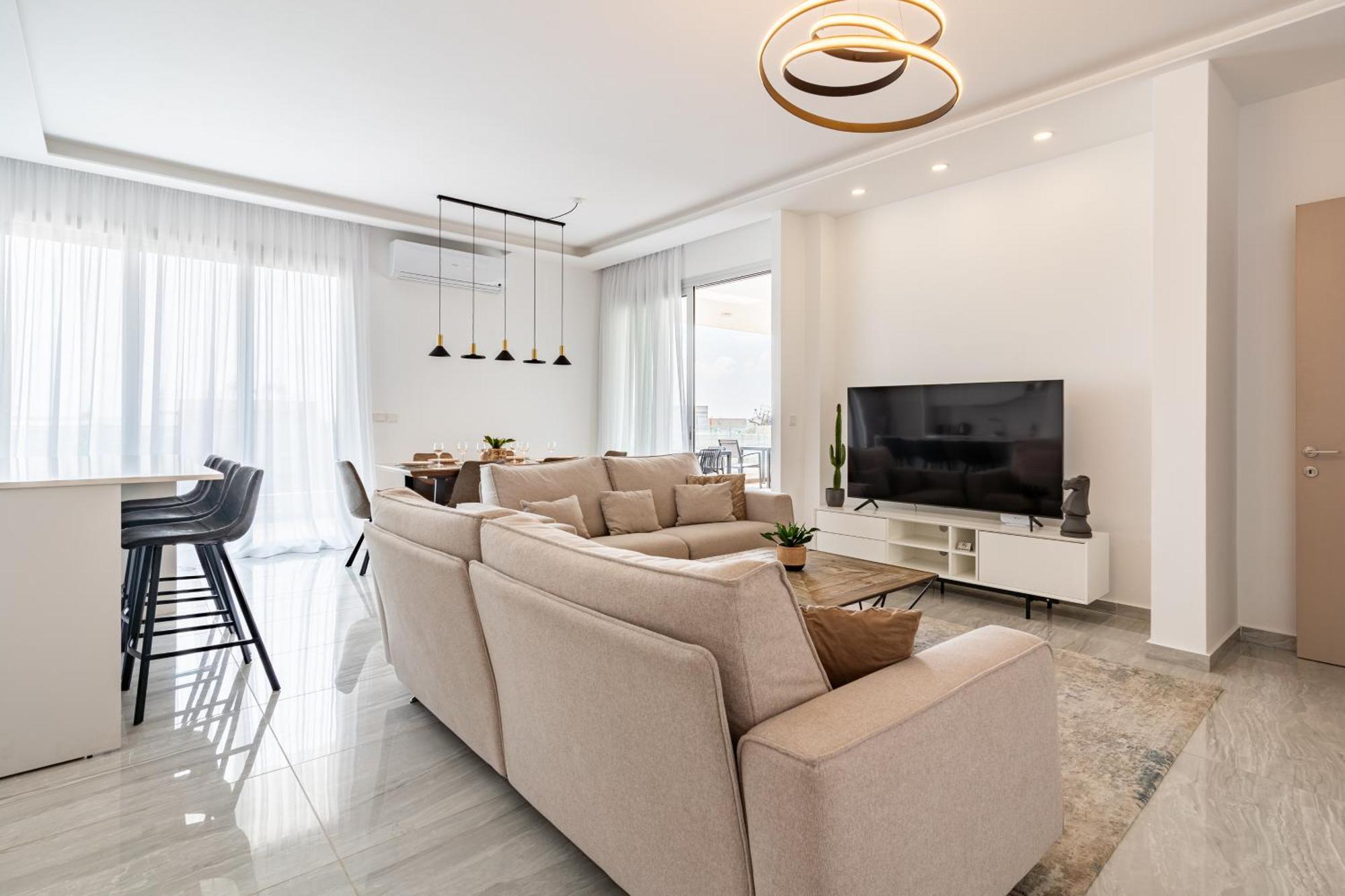 Appartement Yamas Urban Living Zakaki Pool Penthouses & Limasol