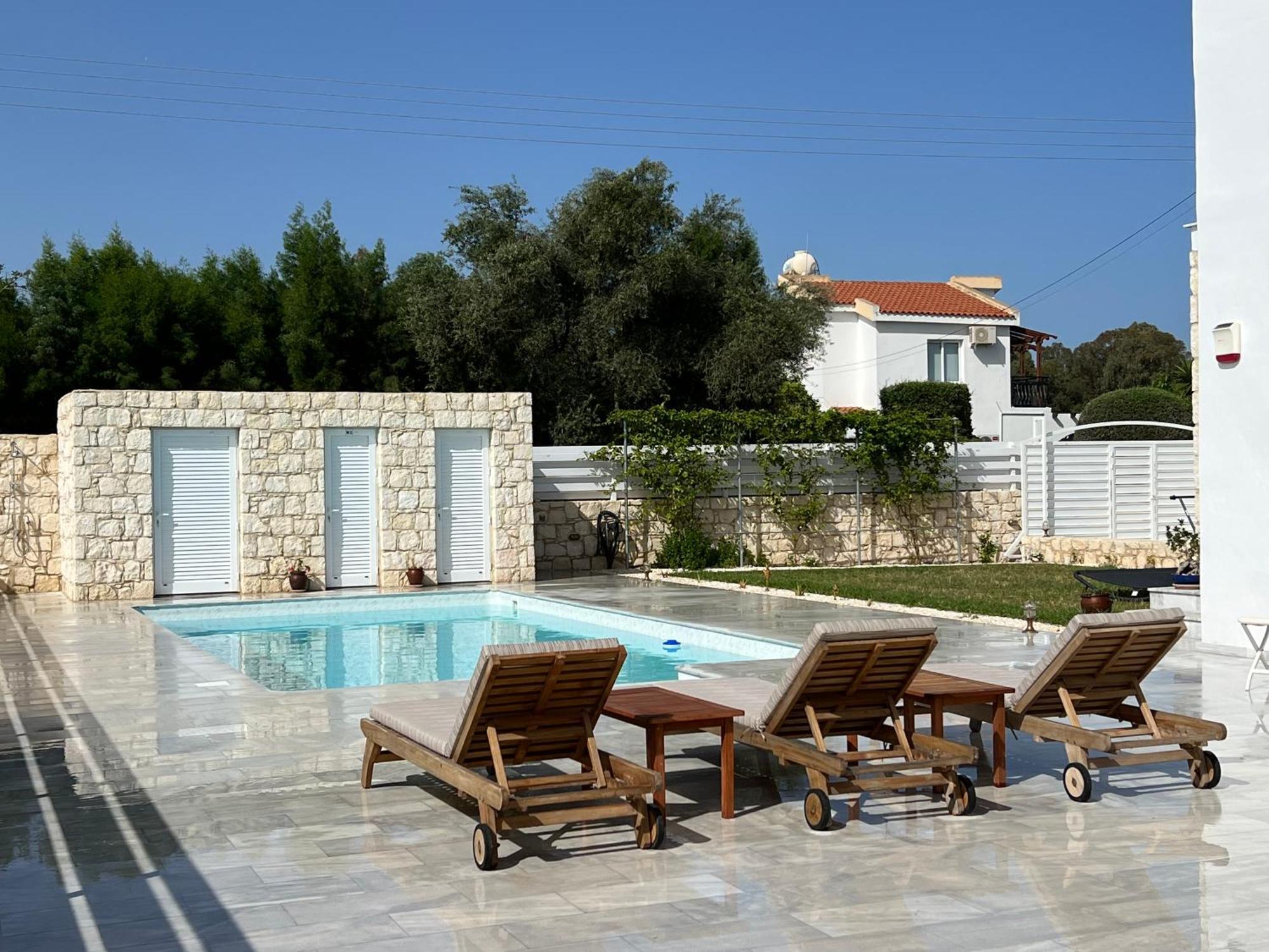 Villa Jomavi Eco-villa *