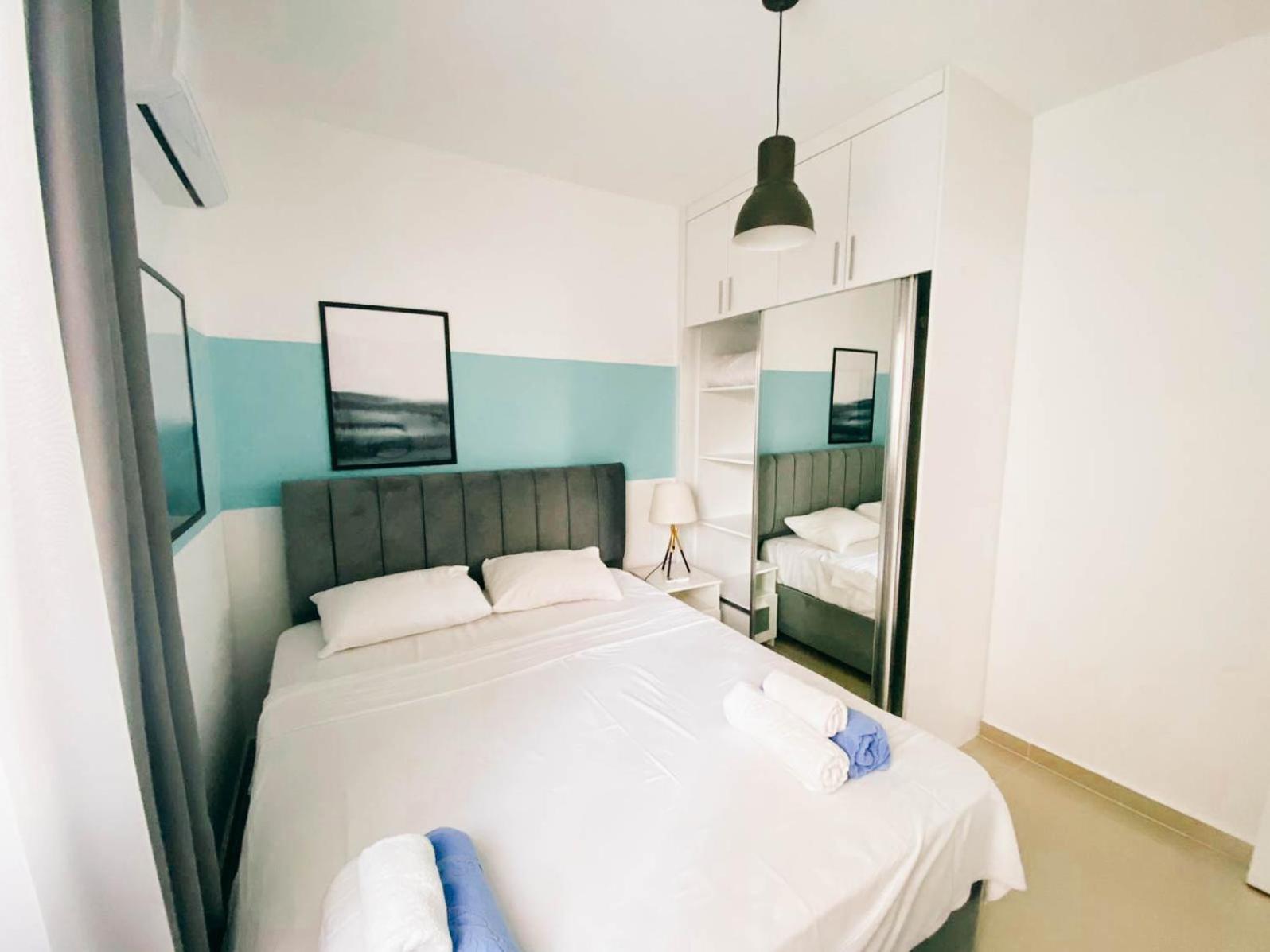 Apartment Stunning 2 Bedroom In 5-star *
