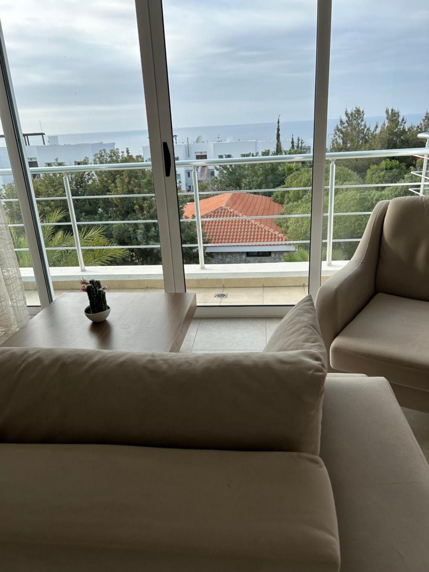 Crystal Joya Penthouse