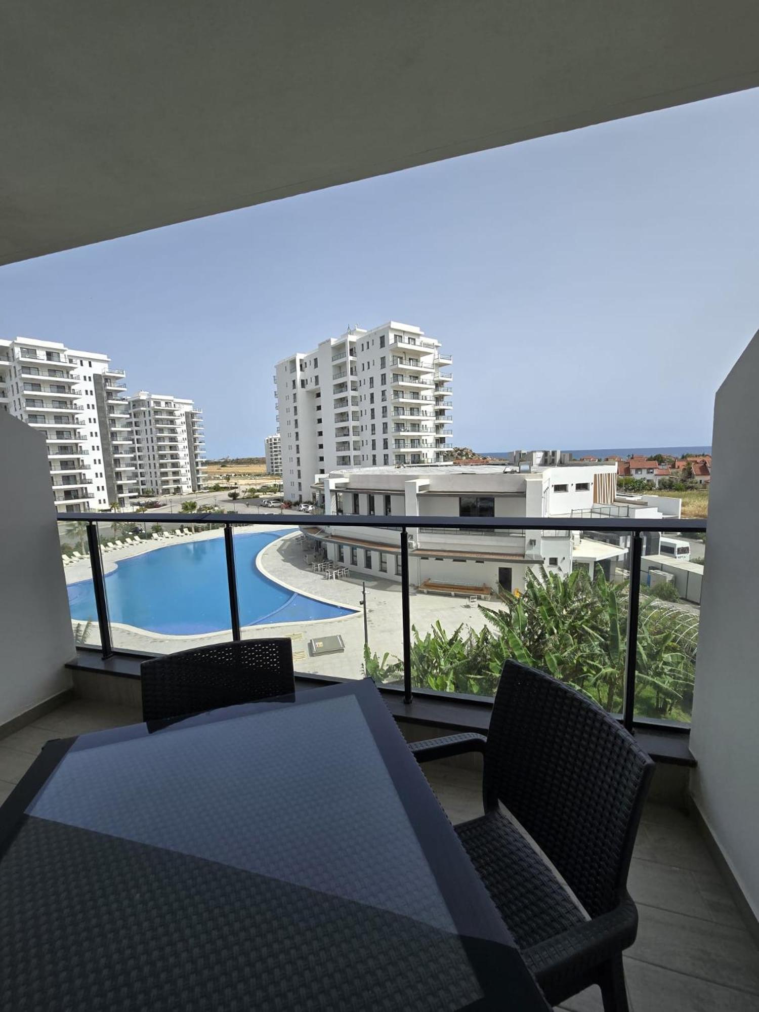 Caesar Blue With Sea View