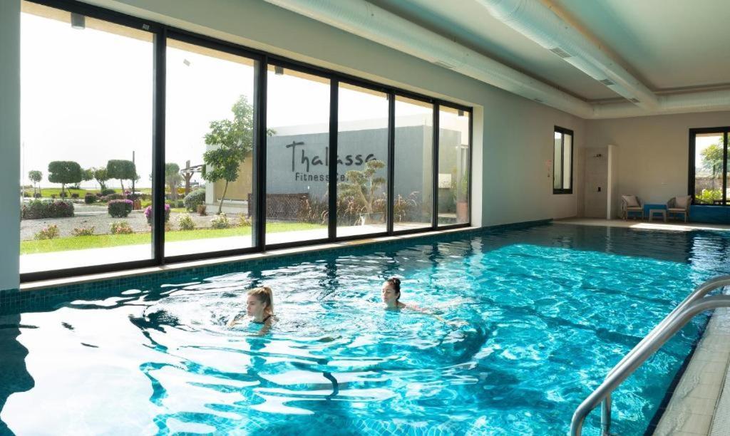 Apartment Thalassa Luxury One-bedroom Vokolidha