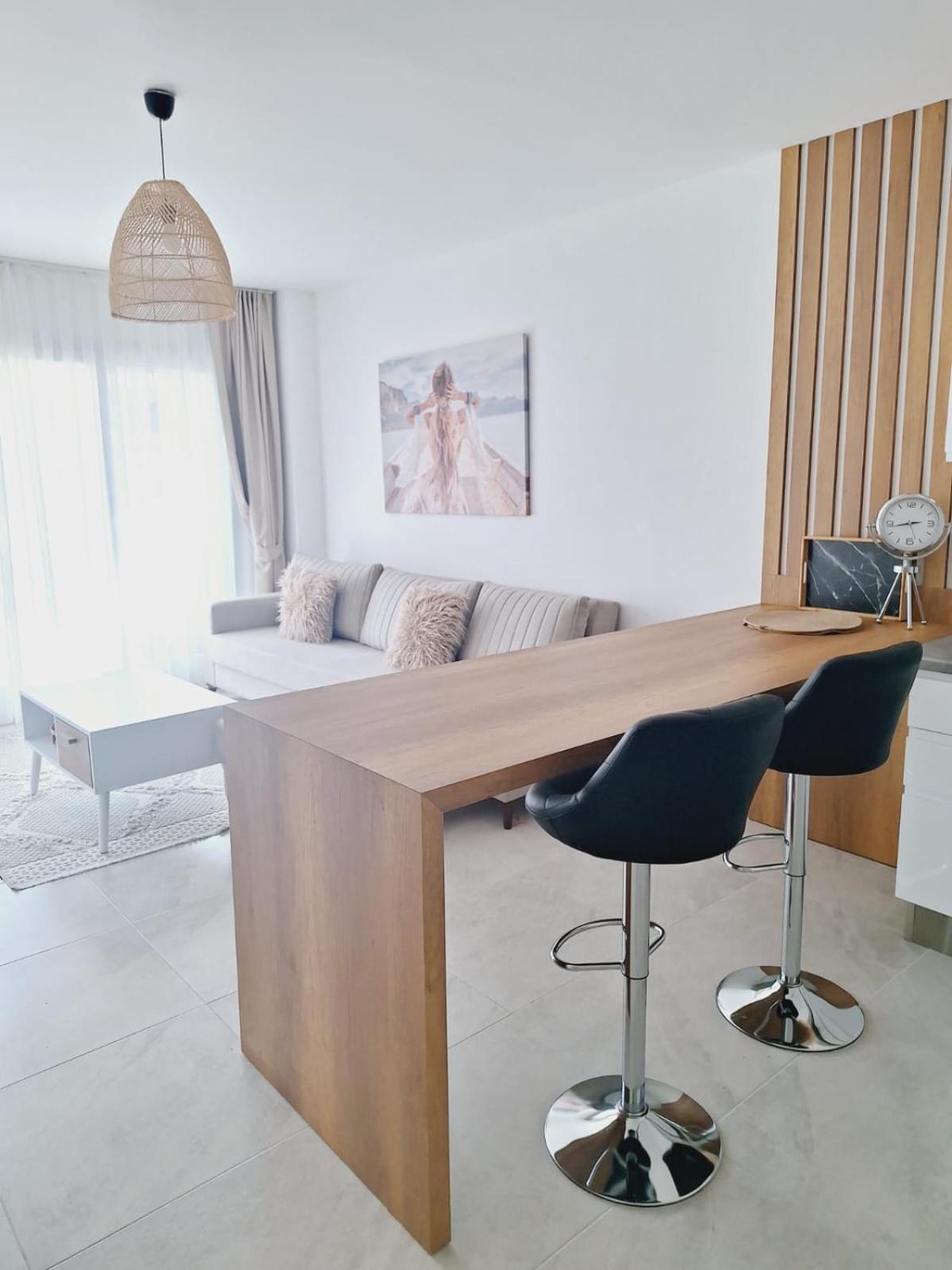 Apartment Thalassa Luxury One-bedroom Vokolidha
