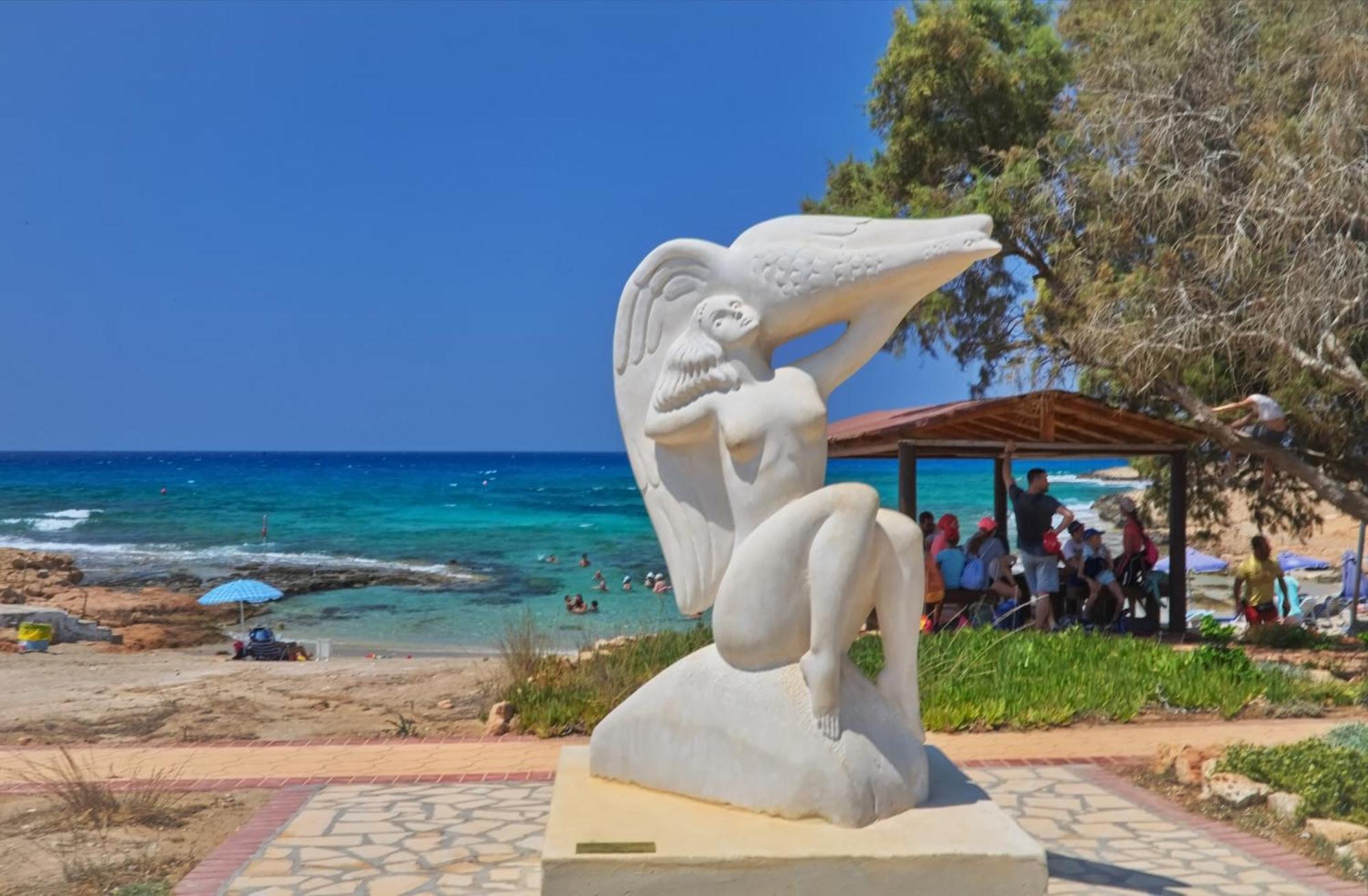 Sea Pearl Beachfront - Breeze Agia Napa