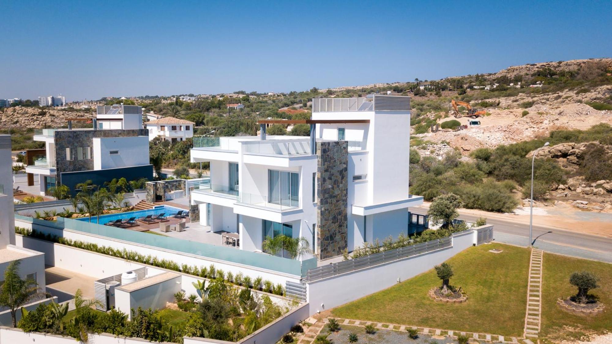 Sea Pearl Beachfront - Breeze Pousada Agia Napa