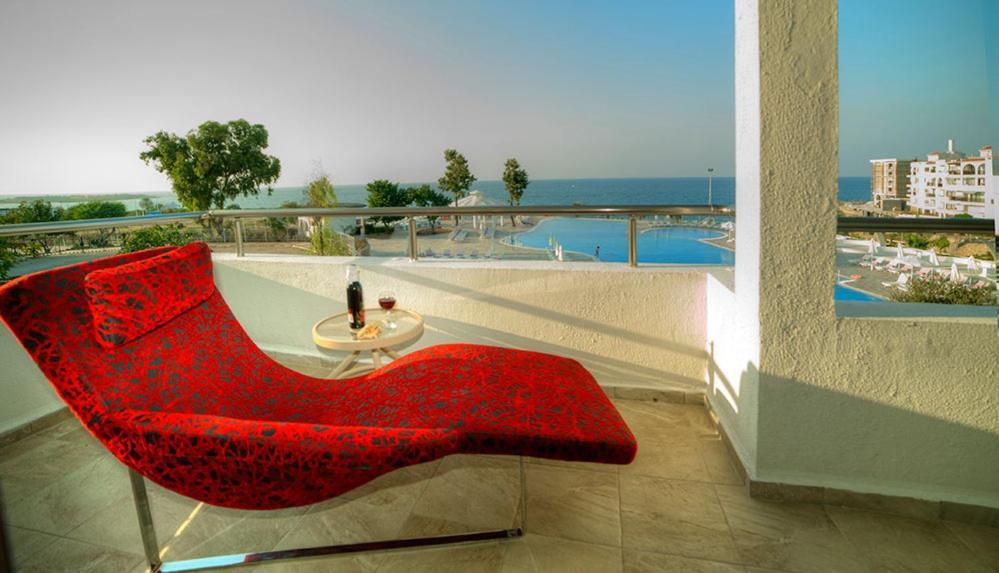 Jasmine Court & Casino Hotel 5*