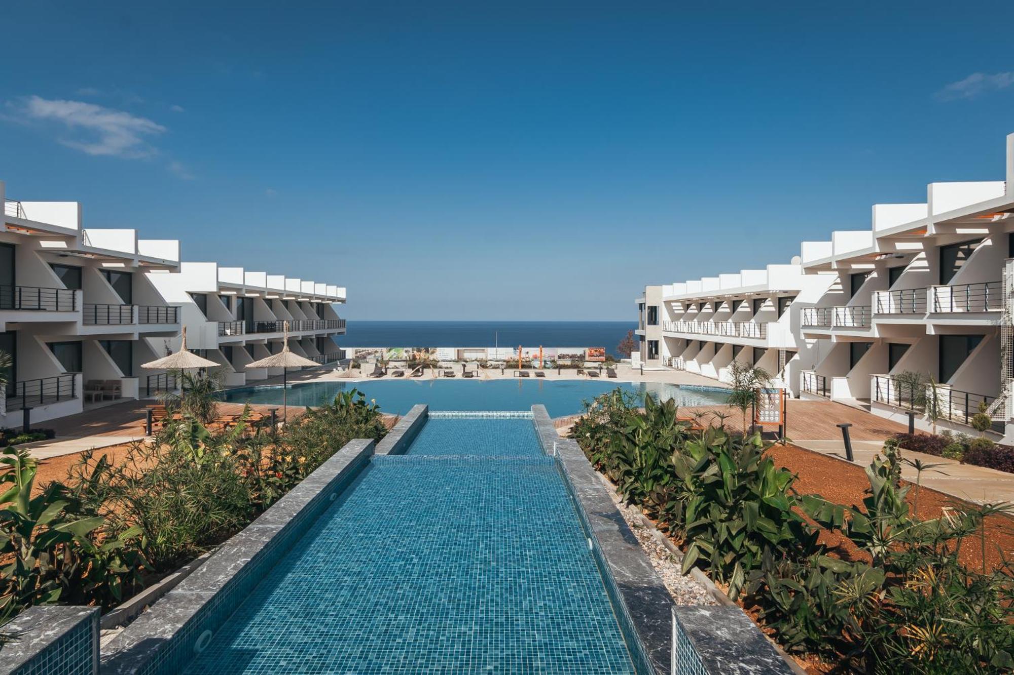 Pearl Island Homes *