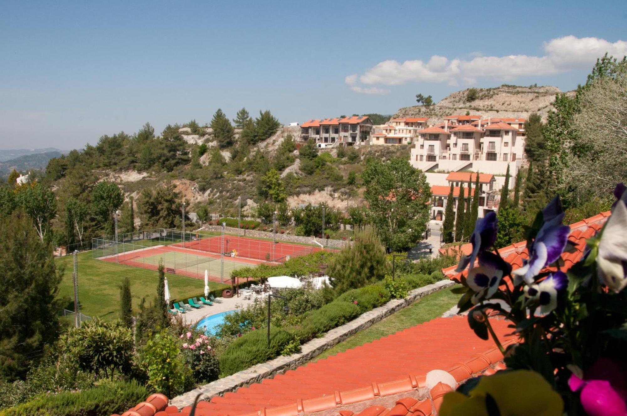 Hotel Rodon And 3*