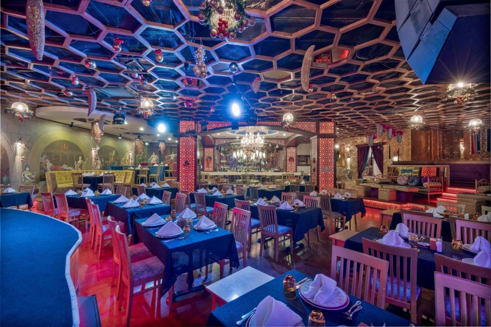 Hotel Cratos Premium Casino &