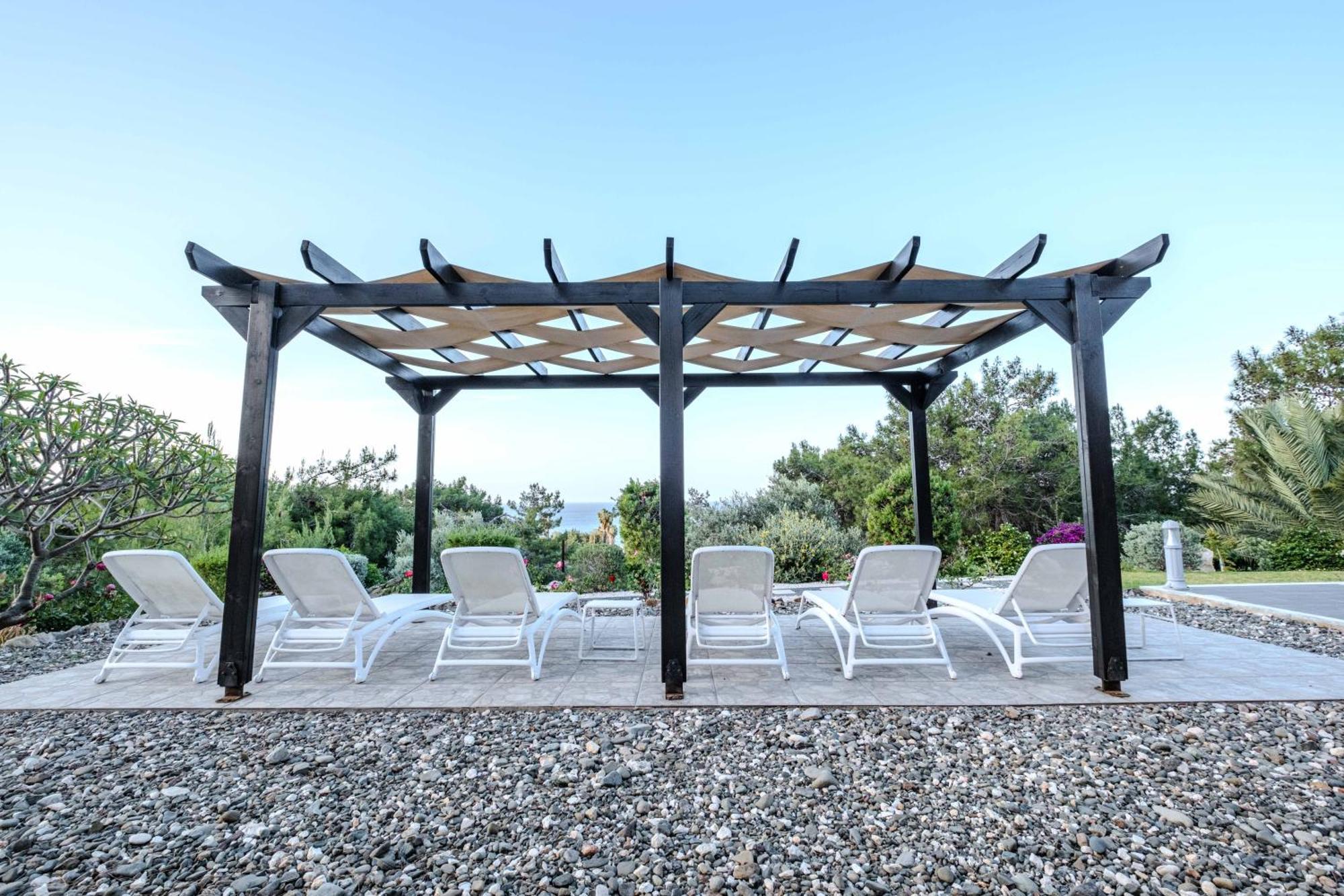Villa Pine And Olive Seahouse