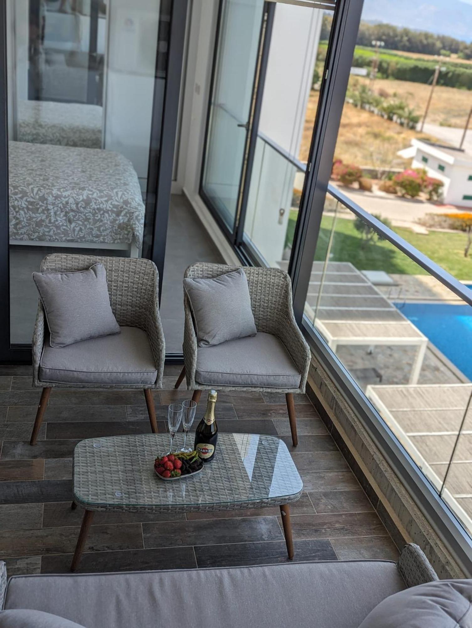 Appartement In Aphrodite Park