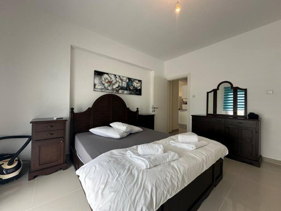 Myguest Octavius 24, 2 Bedroom , 2 Bathroom *