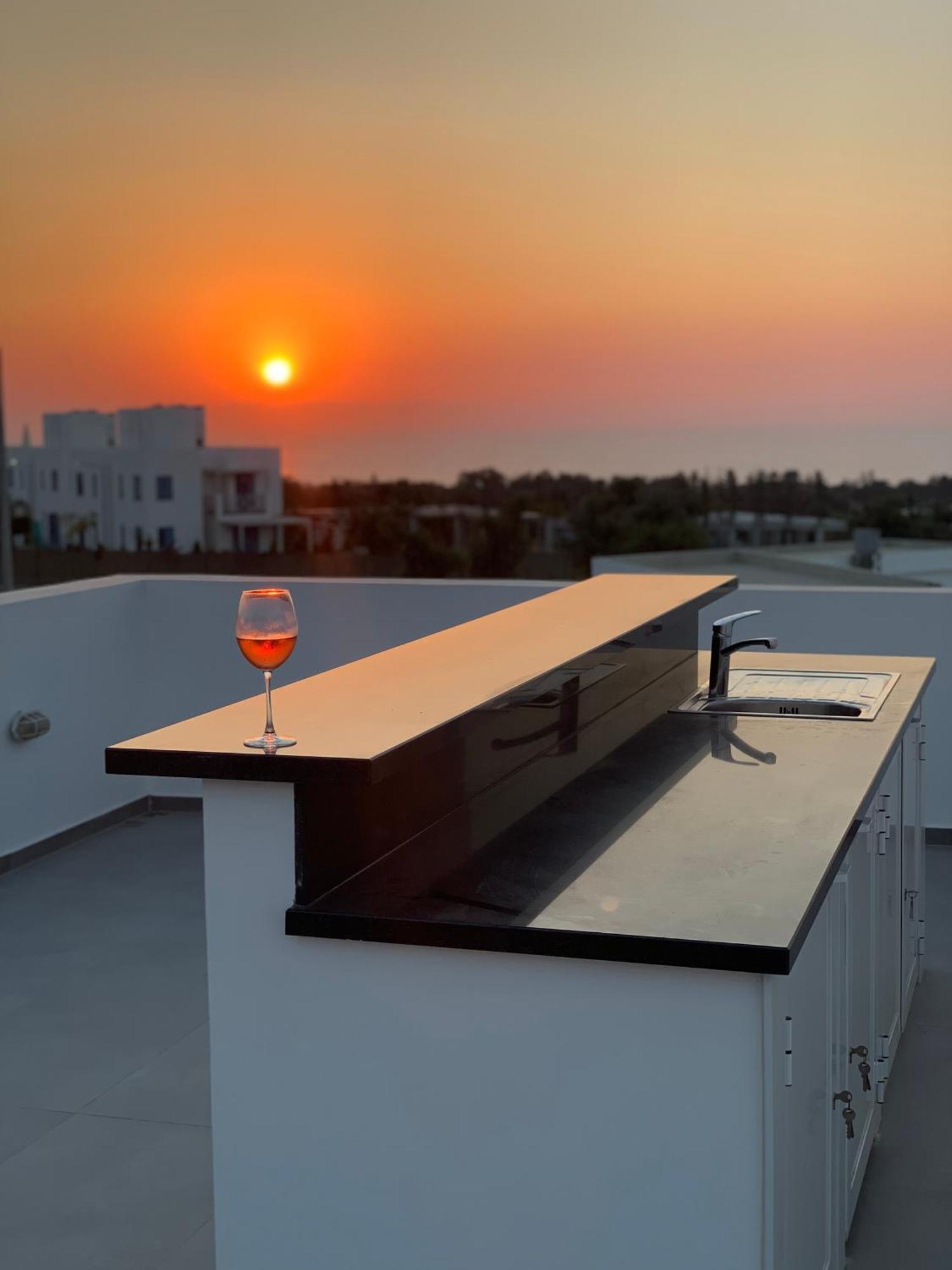 Premium Home: Bungalow-apartment Mit Rooftop Nahe Golfclub & Apartment