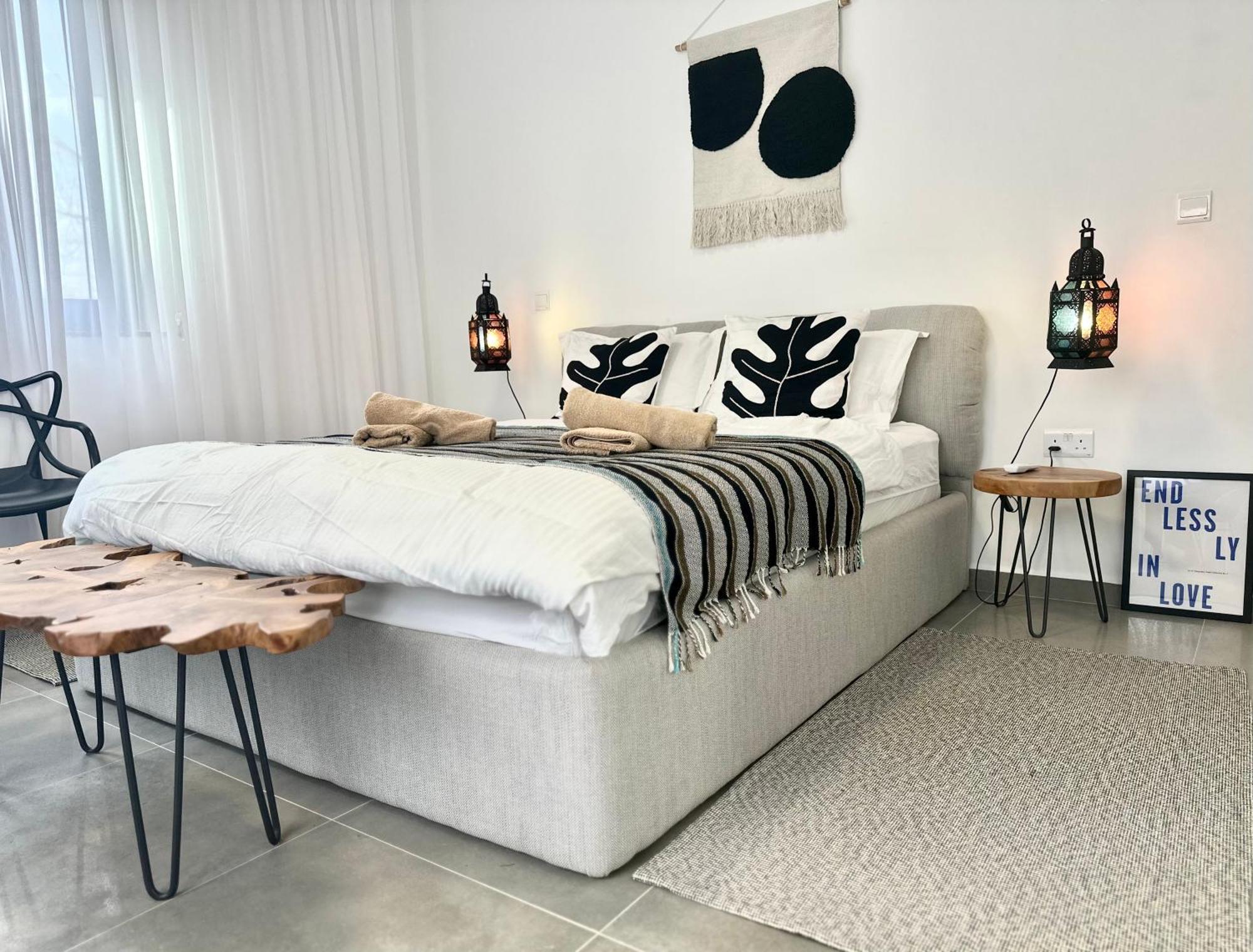 Premium Home: Bungalow-apartment Mit Rooftop Nahe Golfclub & Apartment *
