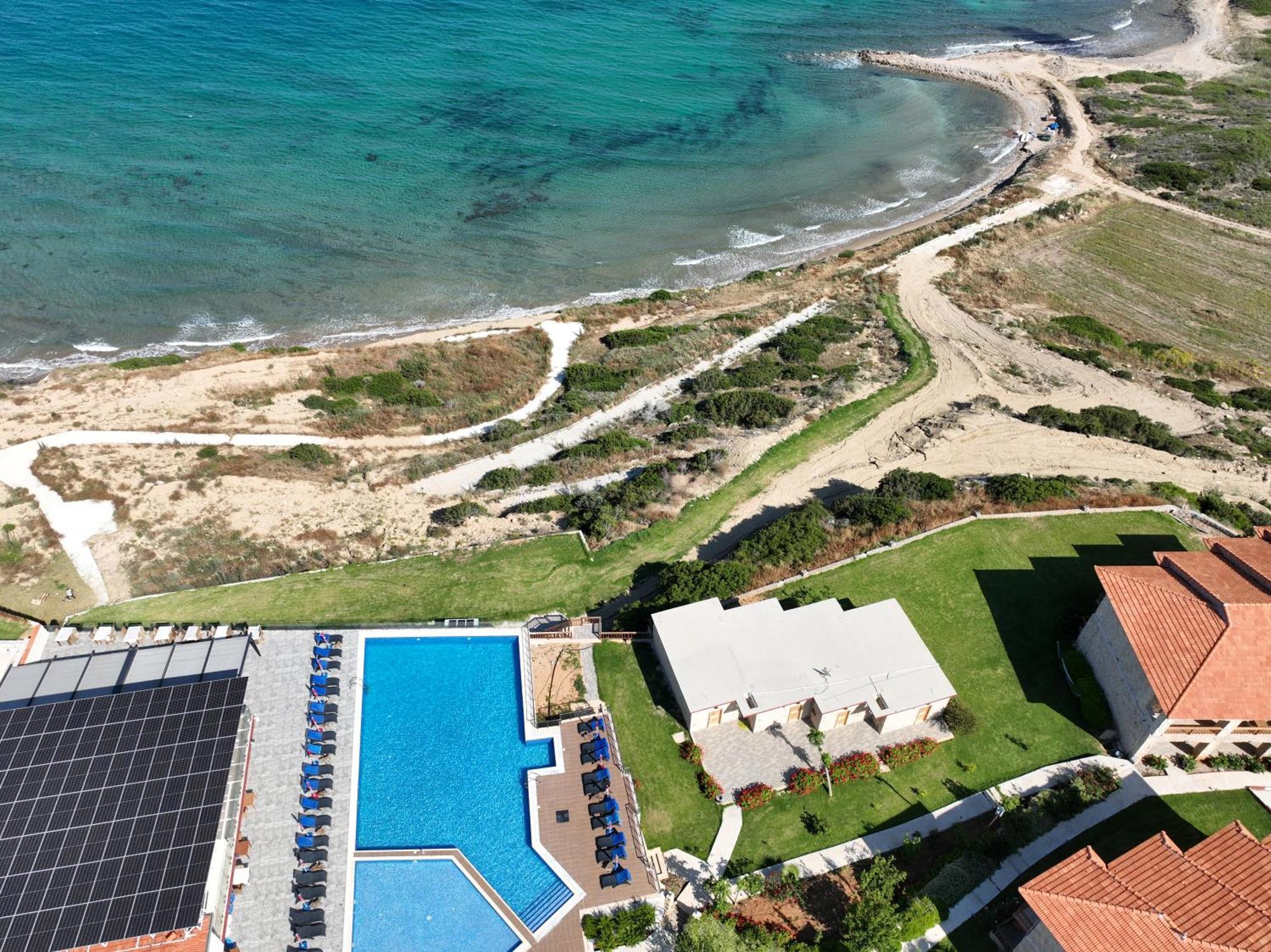 Hotel Burhan's Rizokarpaso