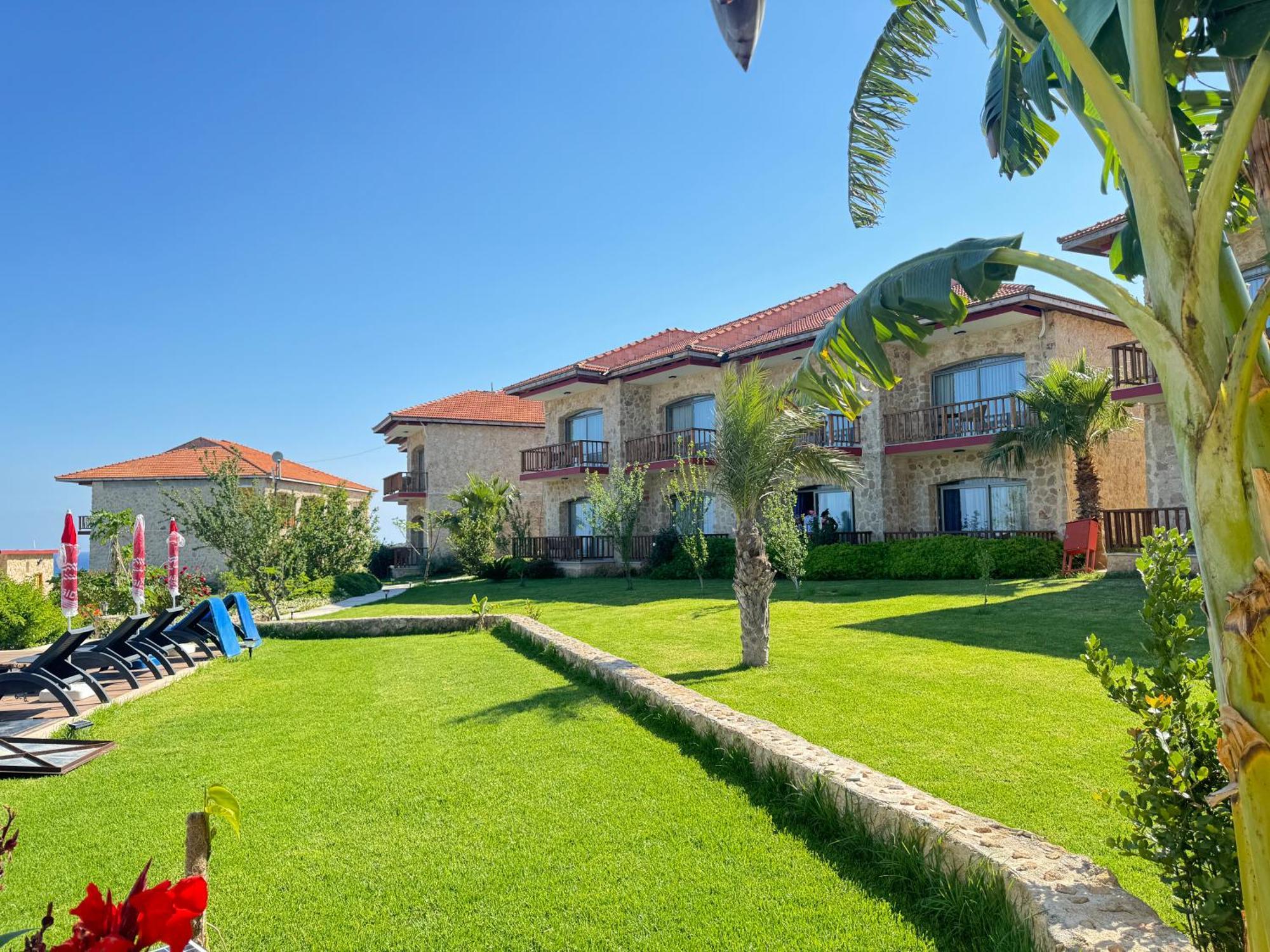Burhan's Hotel Rizokarpaso