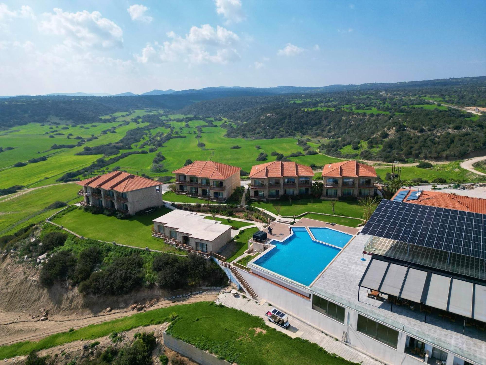 Hotel Burhan's Rizokarpaso