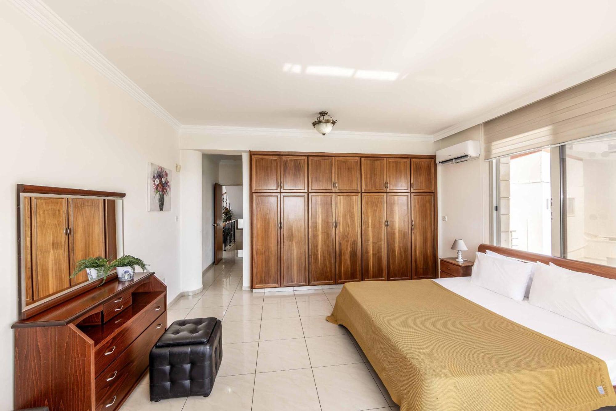 Katina Villa *
