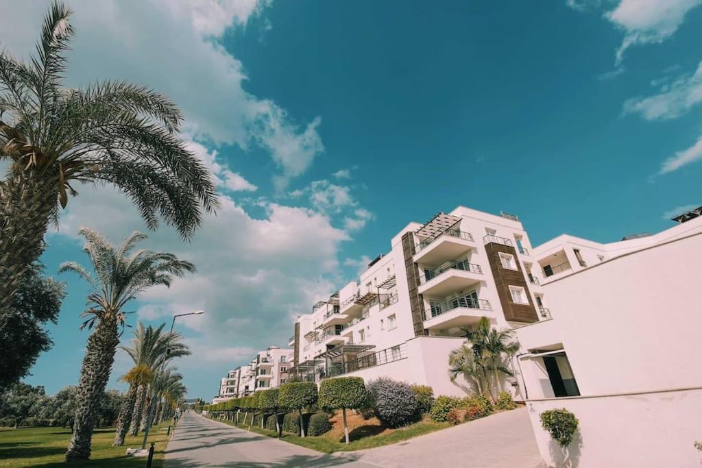 Thalassa Sea View Apartment *