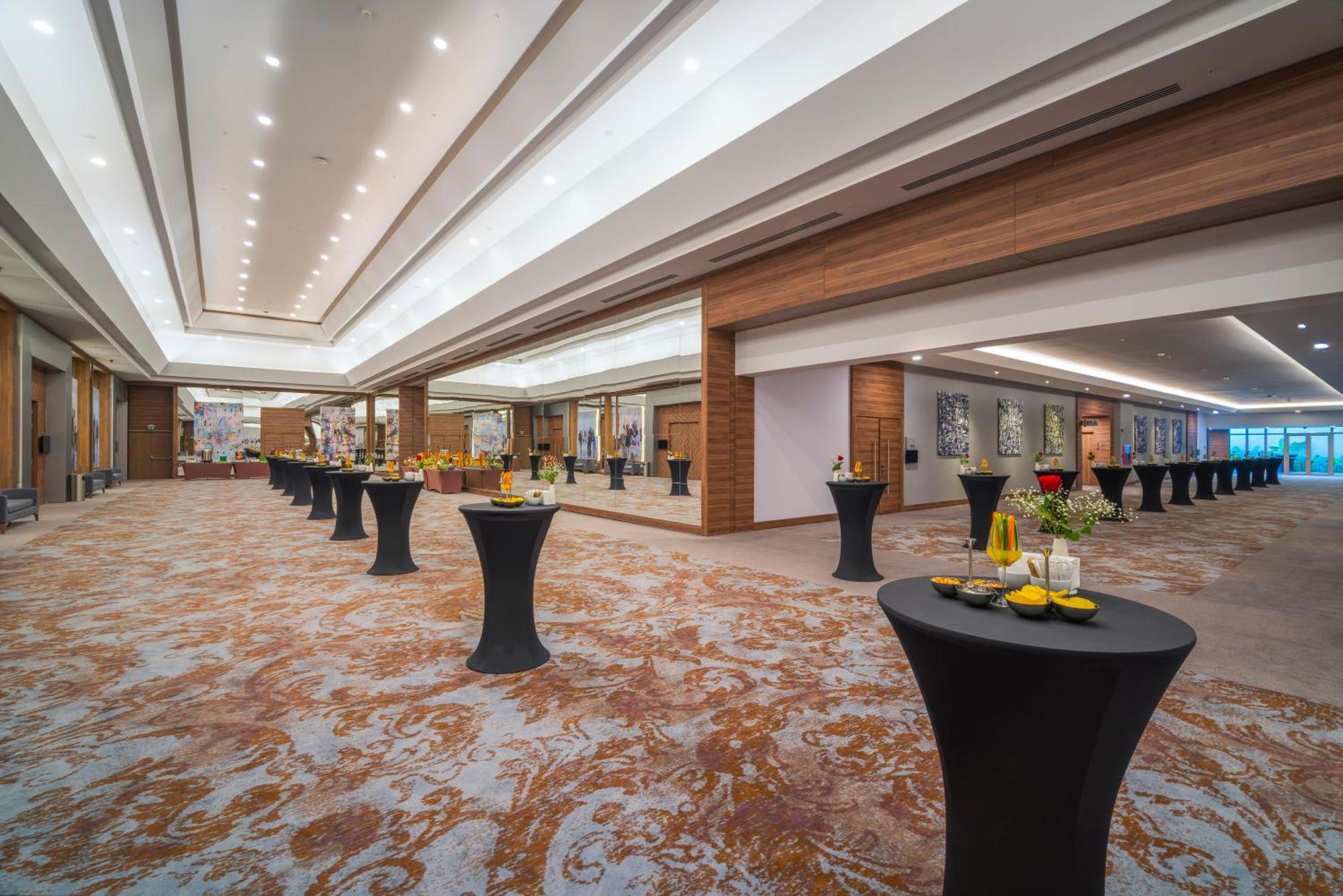 Concorde Luxury & Casino 5*
