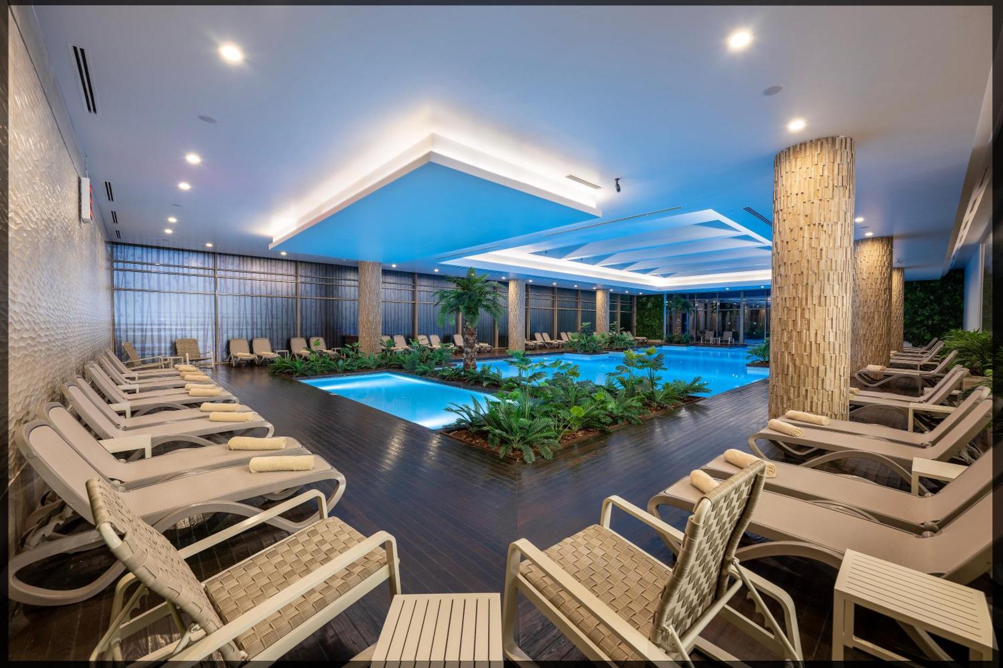 Concorde Luxury & Casino Hotel Vokolidha