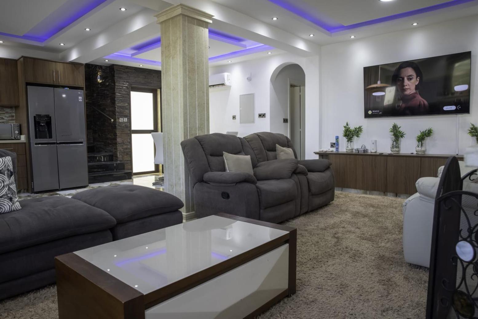 Luxury * Klorakas