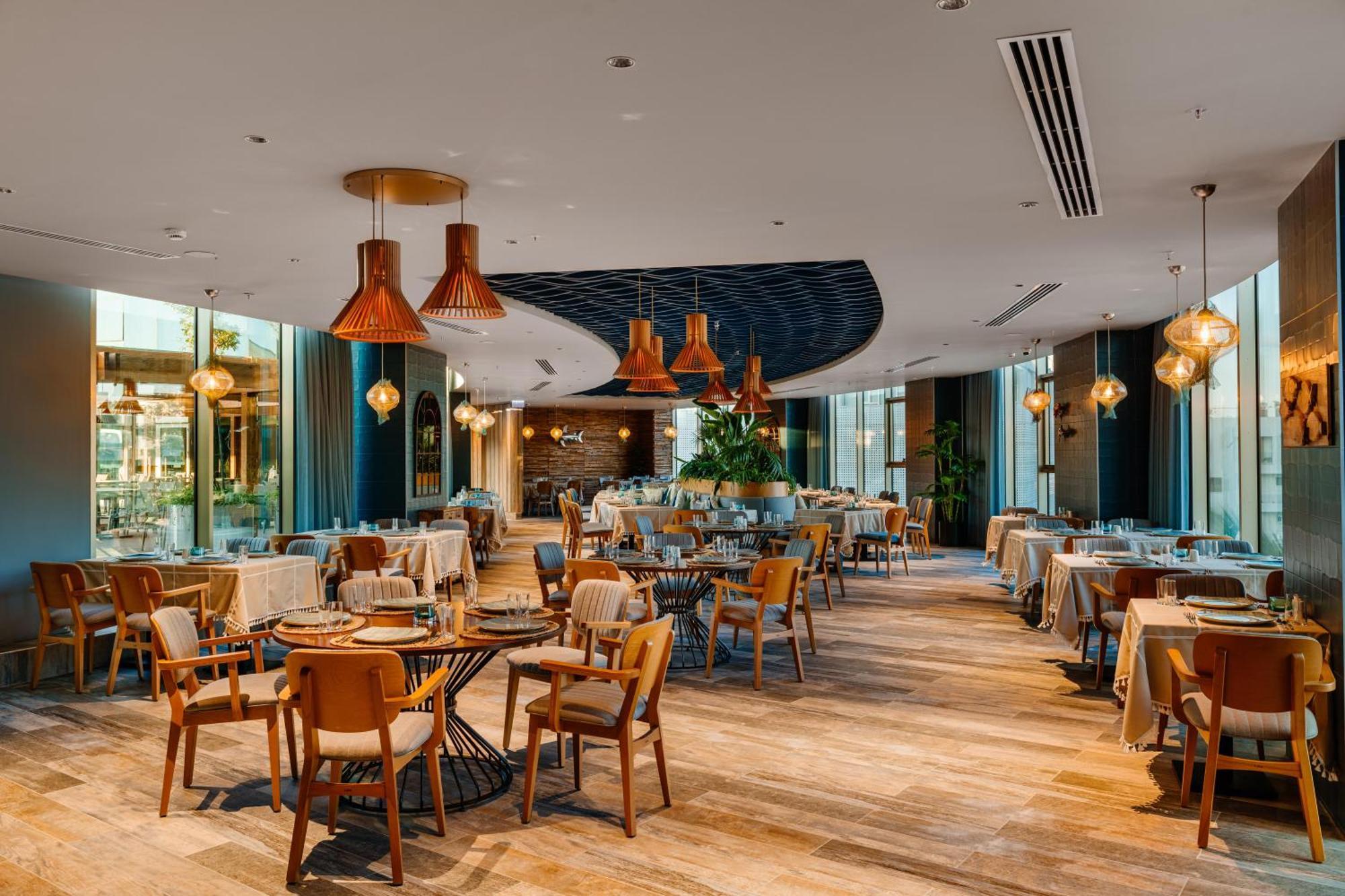 Concorde Tower & Casino Hotel 5*