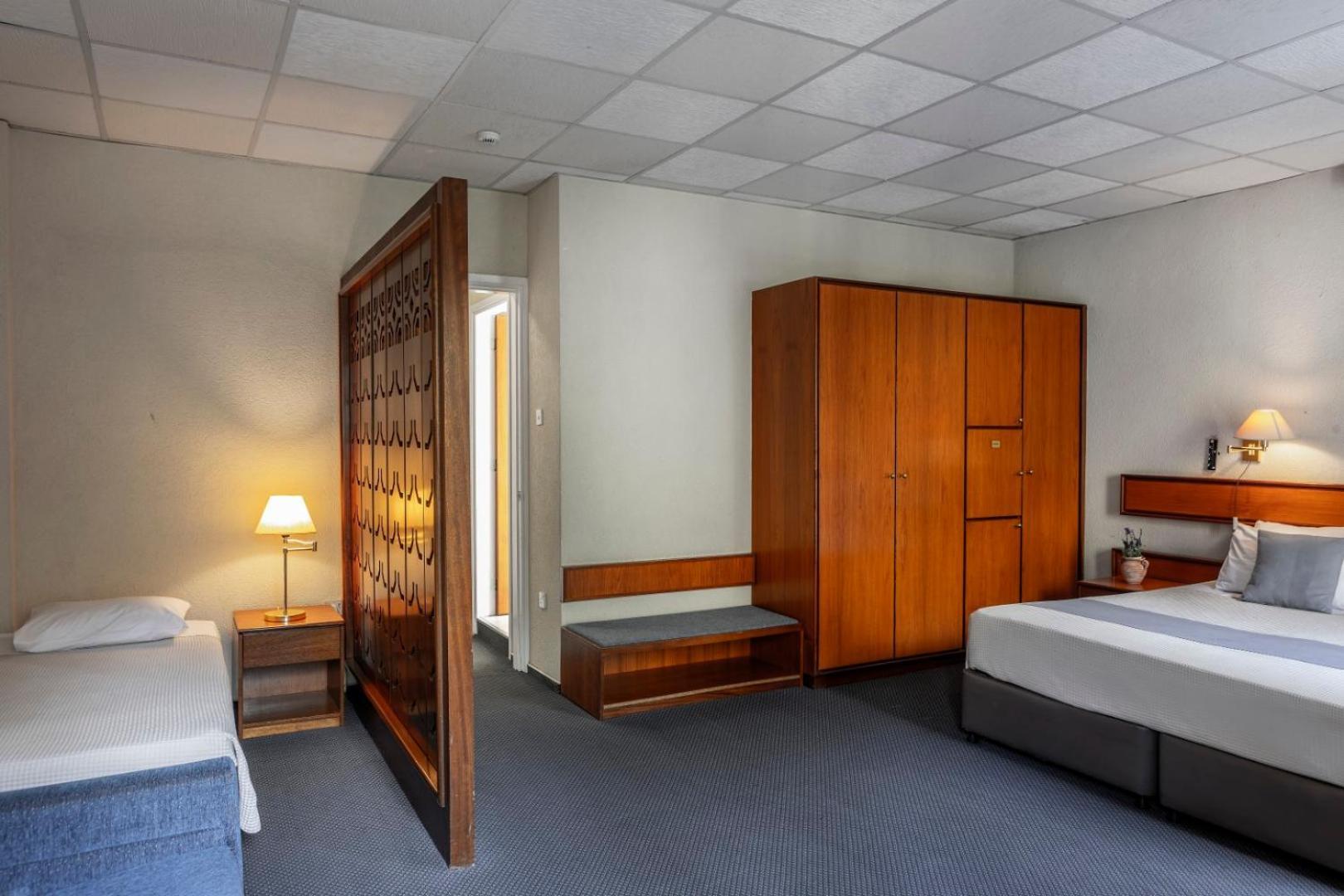 Hotel Forest Park 4*