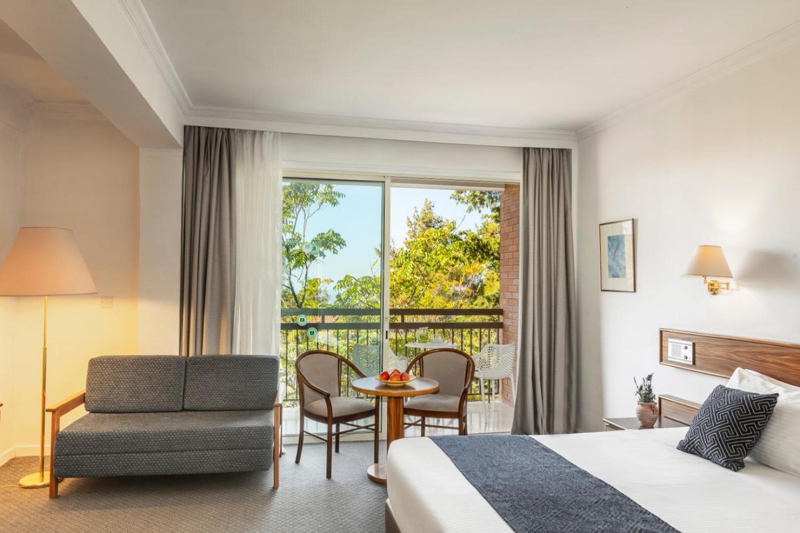 Forest Park Hotel 4*