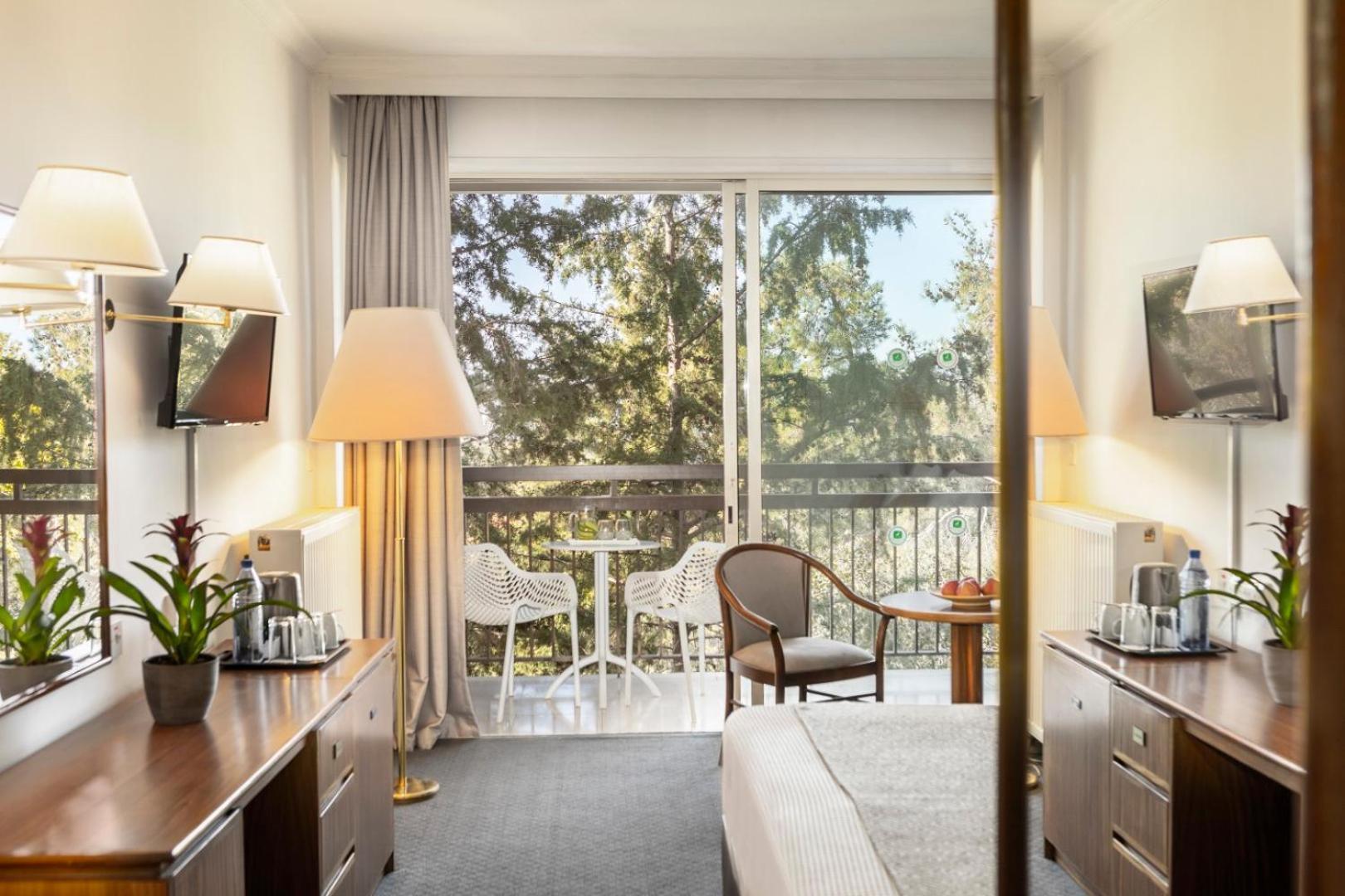 Forest Park Hotel 4*