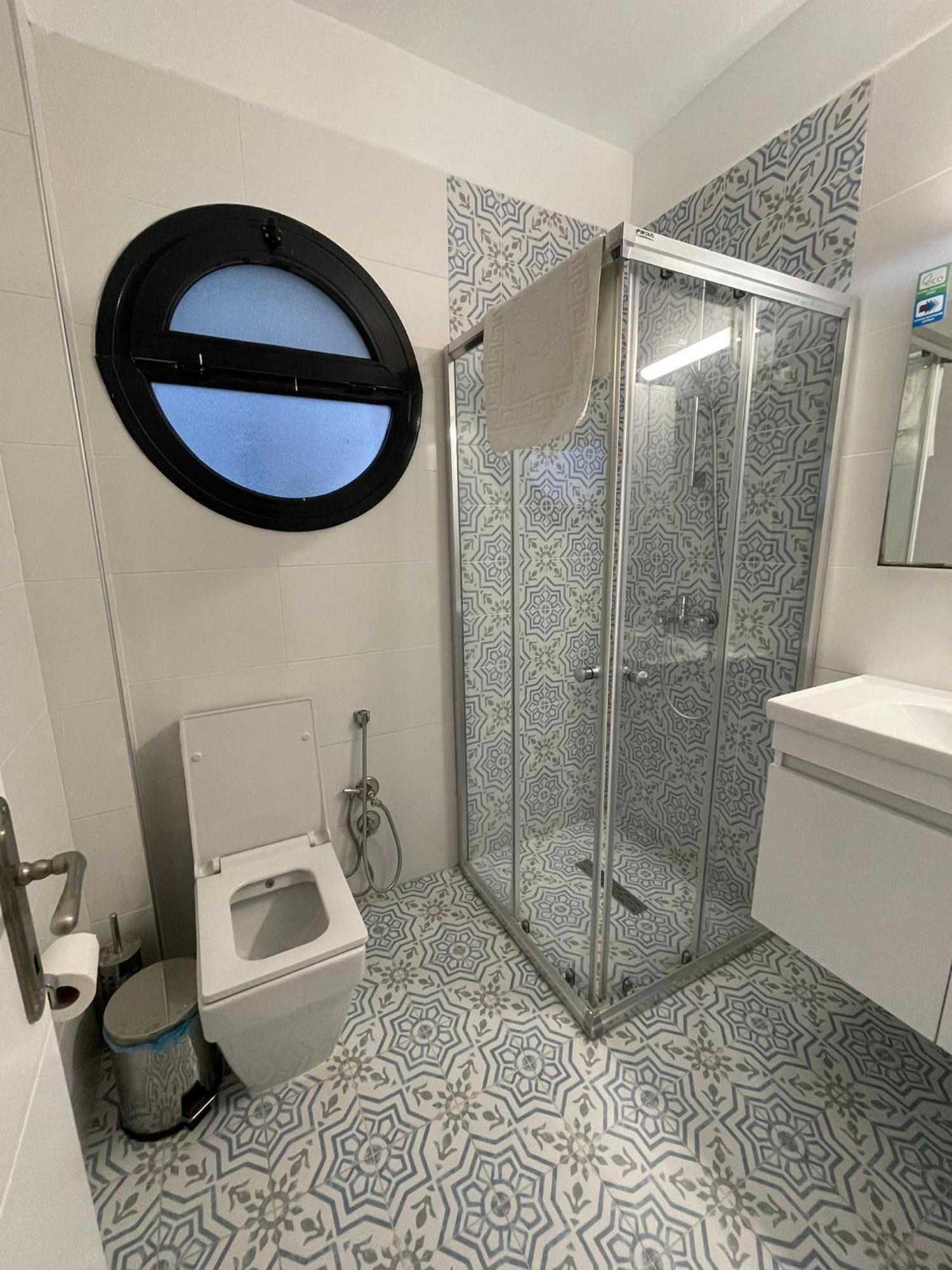 Stunning 2 Bedroom In 5-star Apartment