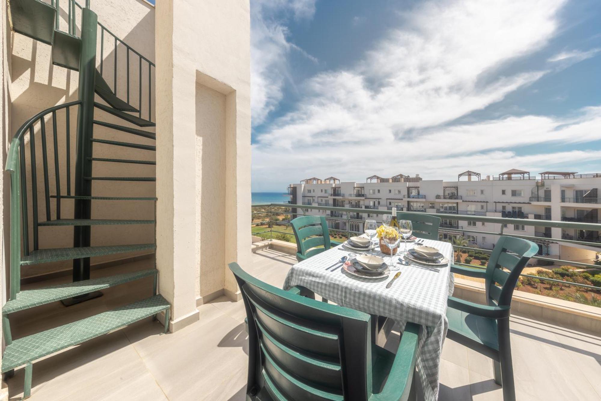 Thalassa Family & Waterpark Apartment *
