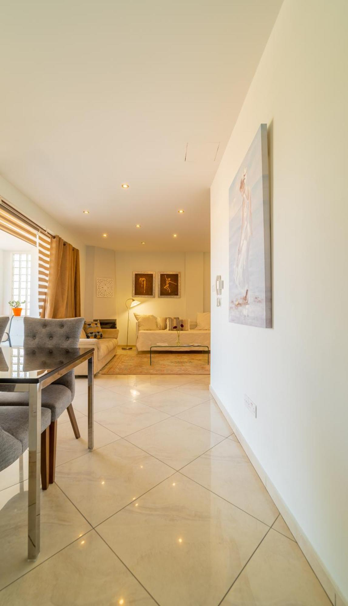 Mesogios House Apartment Larnaca