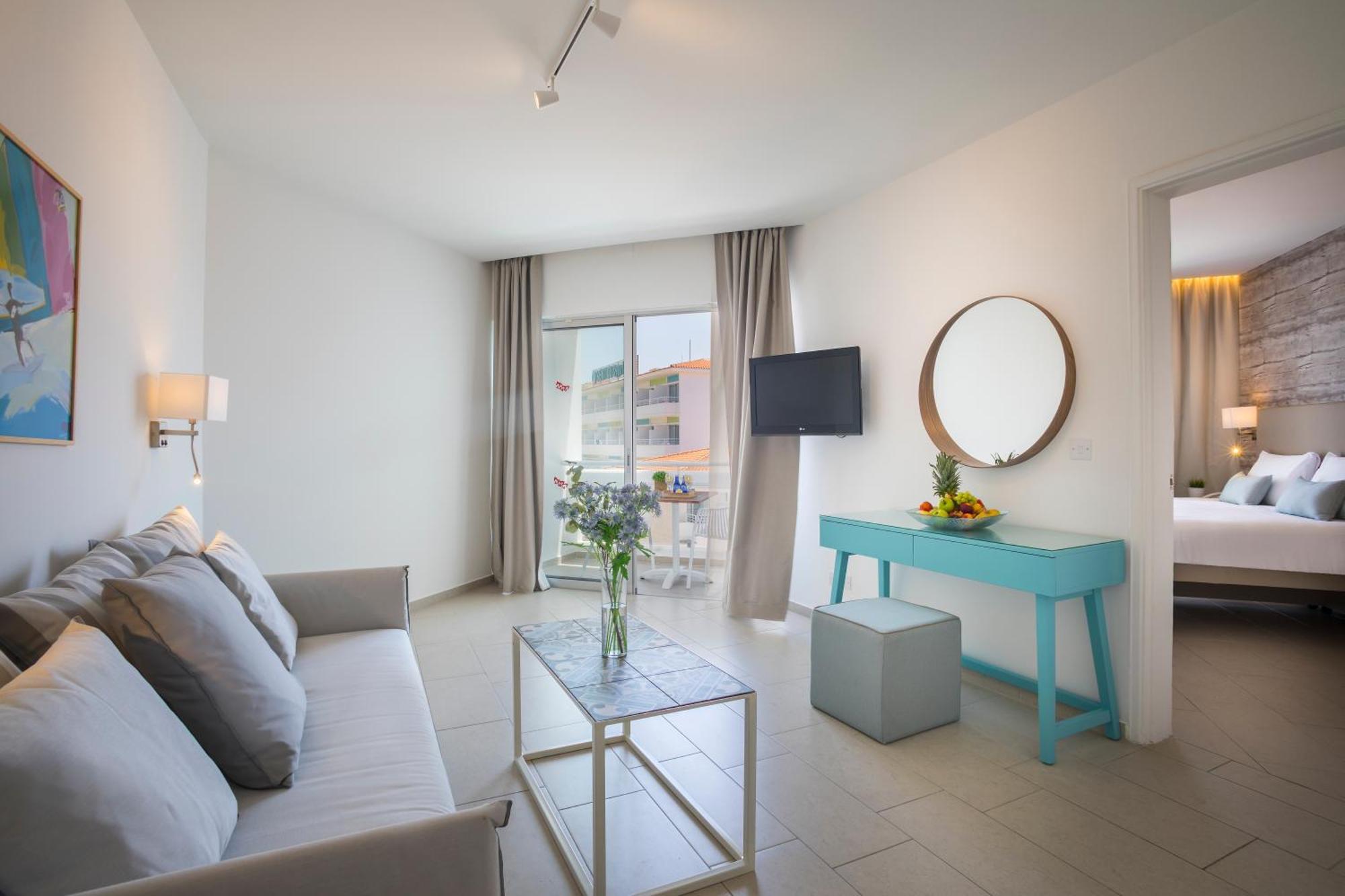 Hotel Leonardo Plaza Cypria Maris & (adults Only)