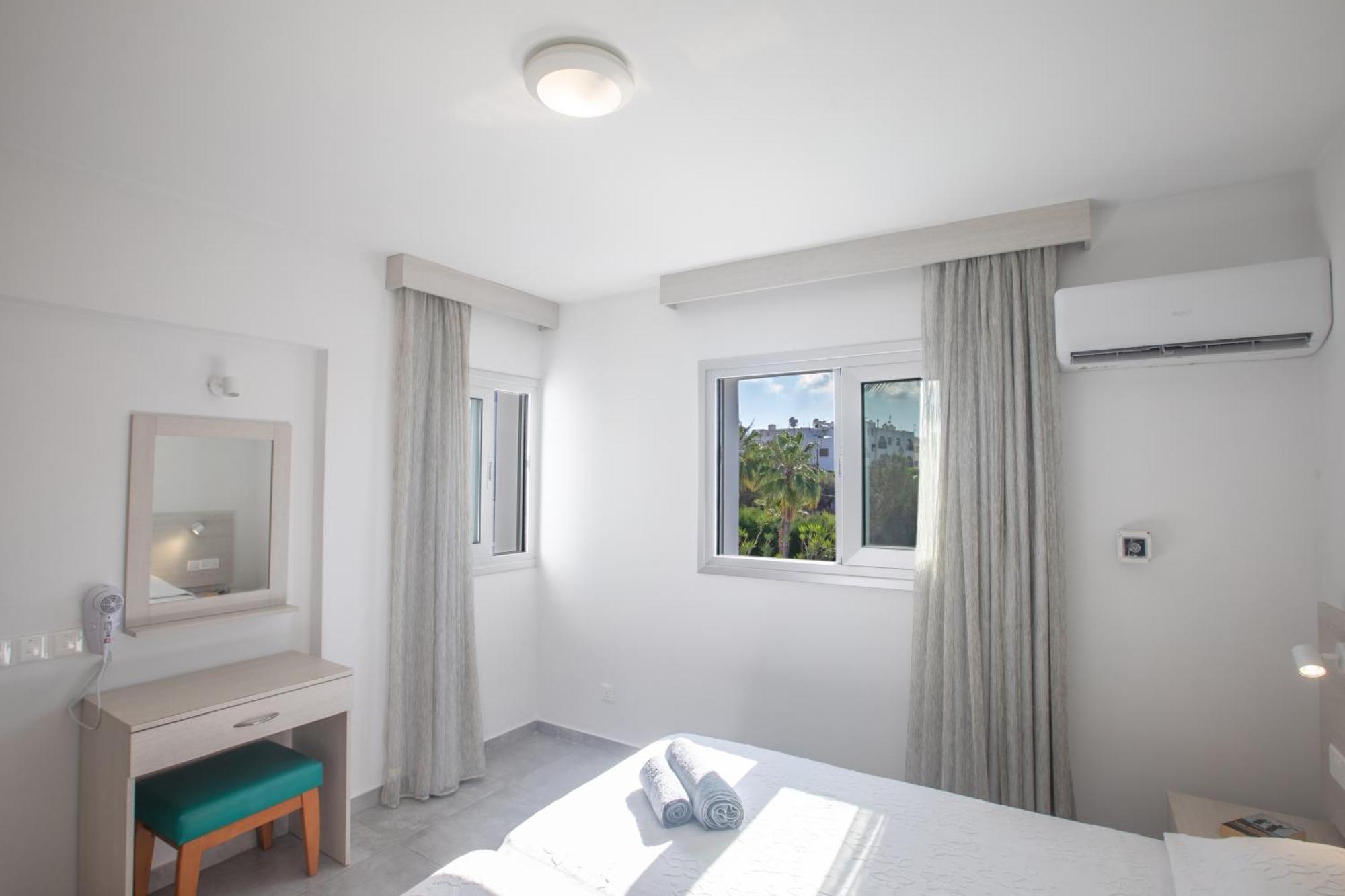 Aparthotel Pavlinia Hotel&apartments 3*